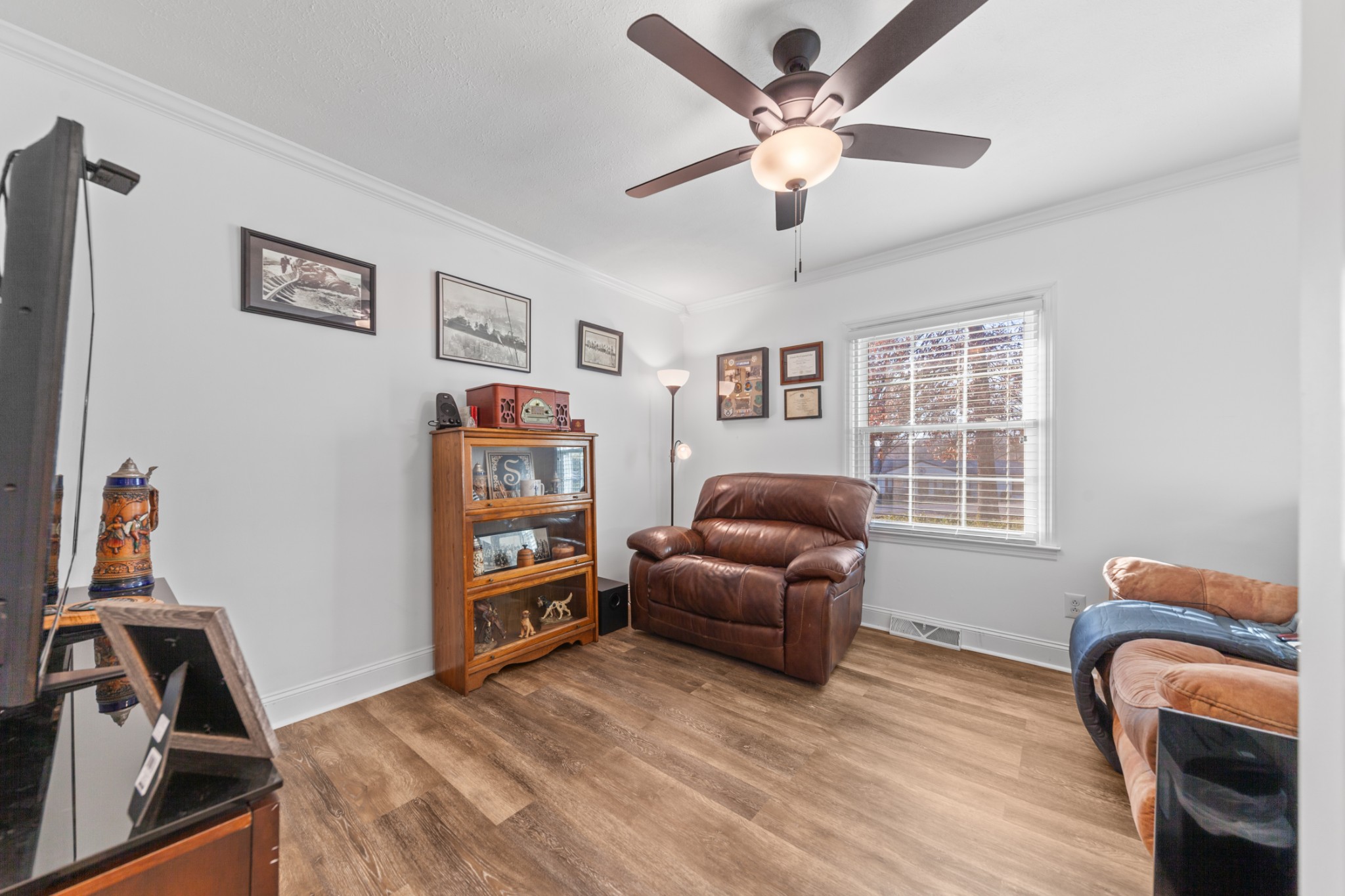 209 Glendale Dr