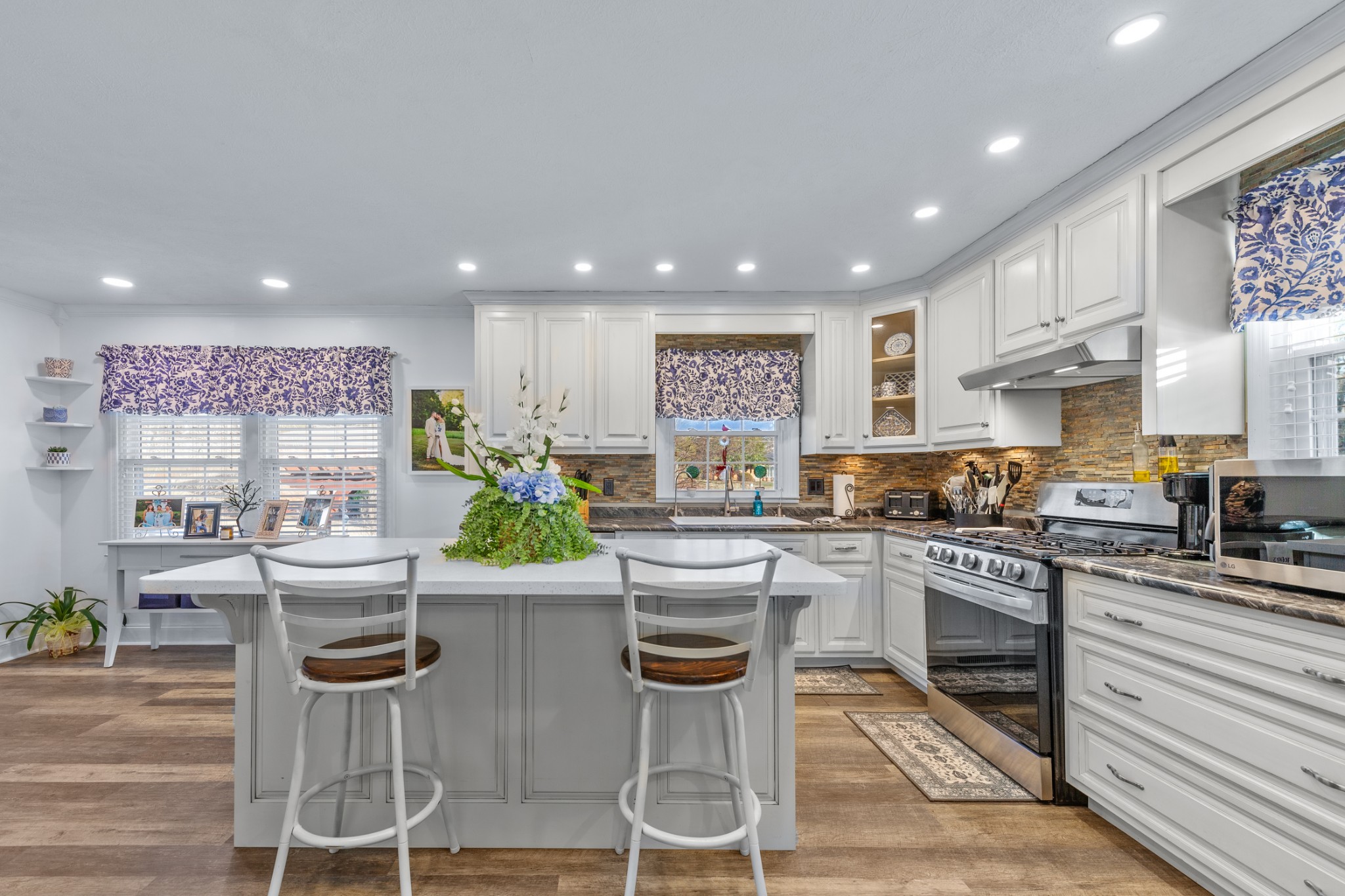 209 Glendale Dr