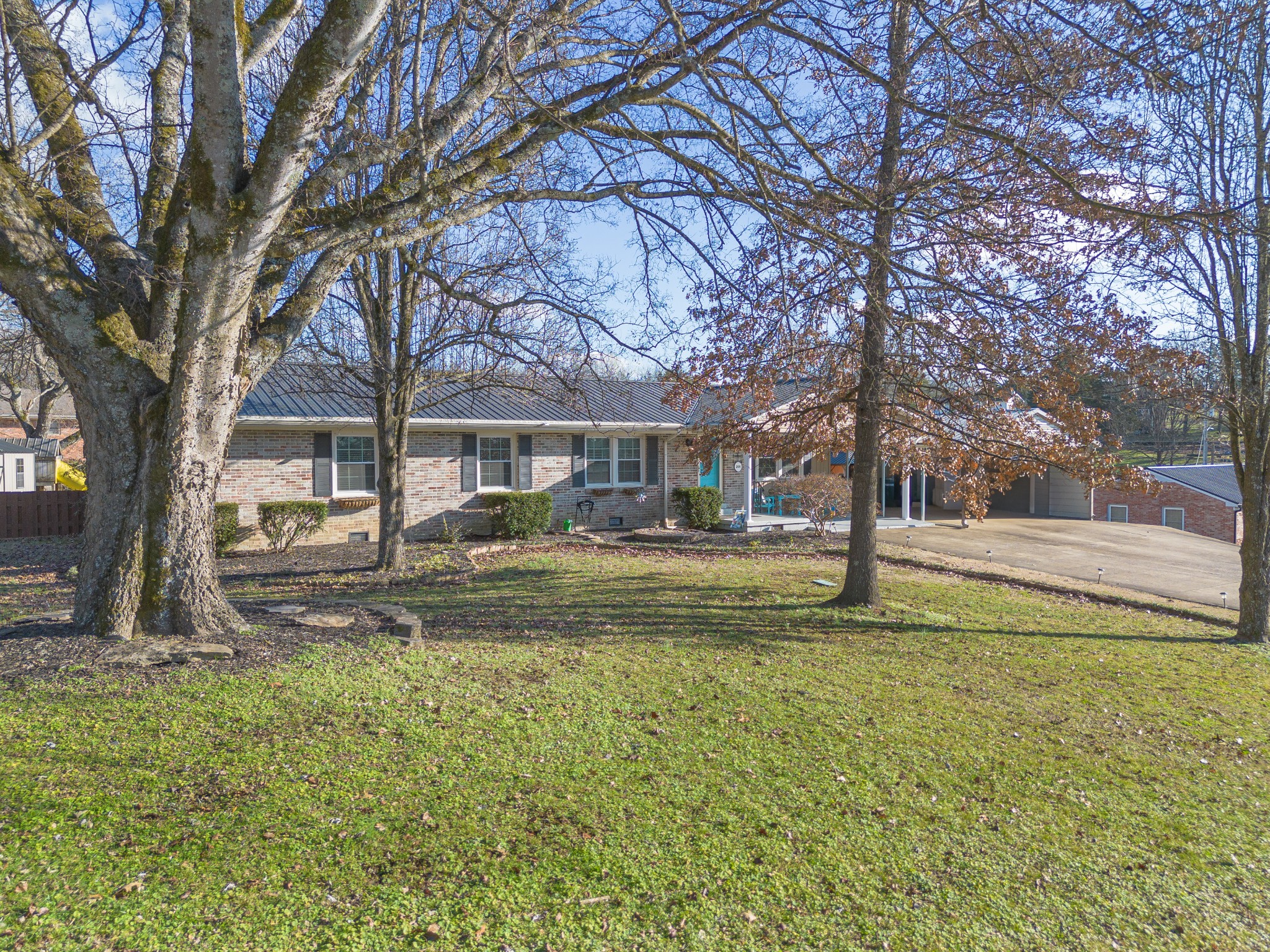 209 Glendale Dr