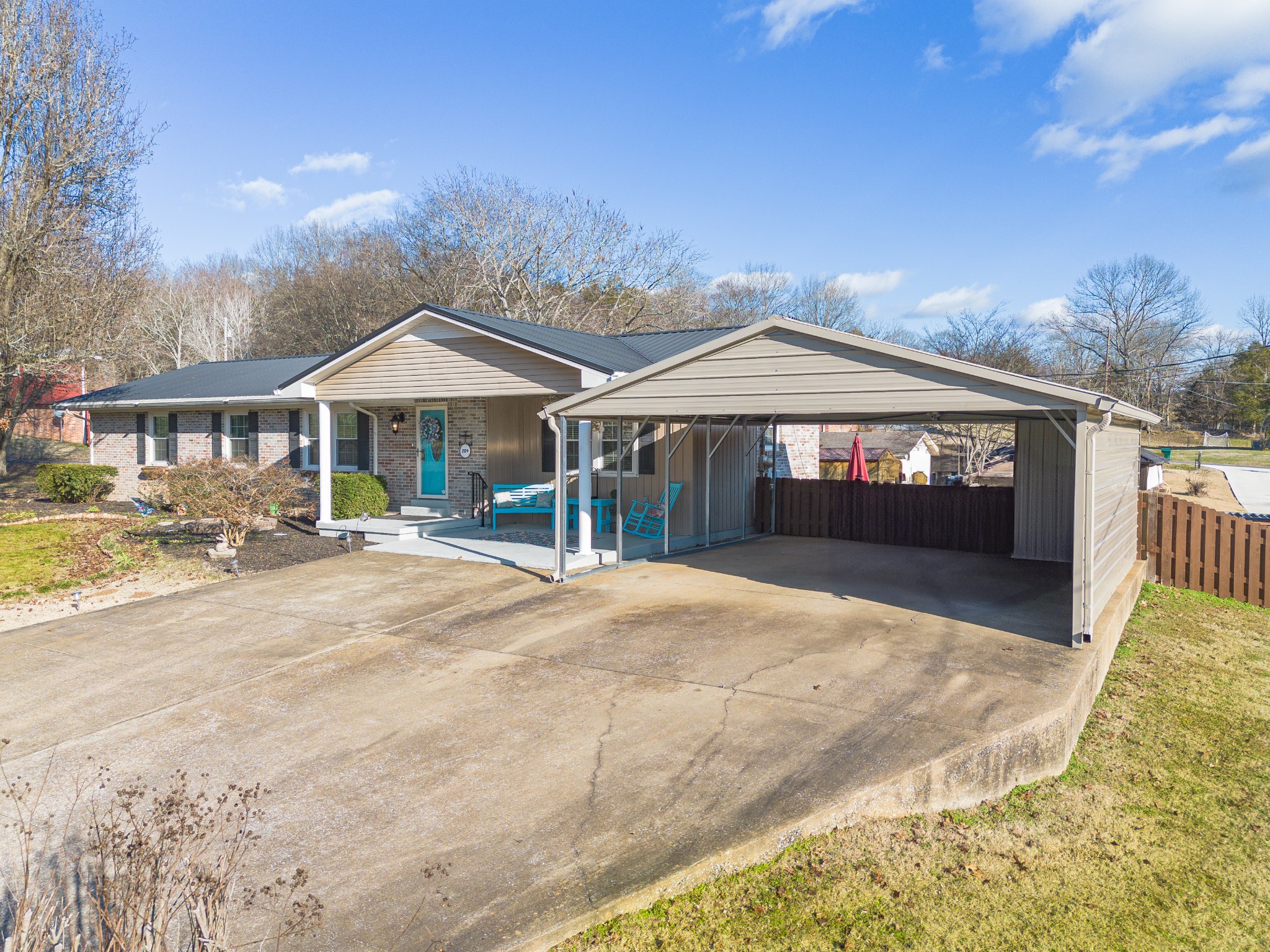209 Glendale Dr