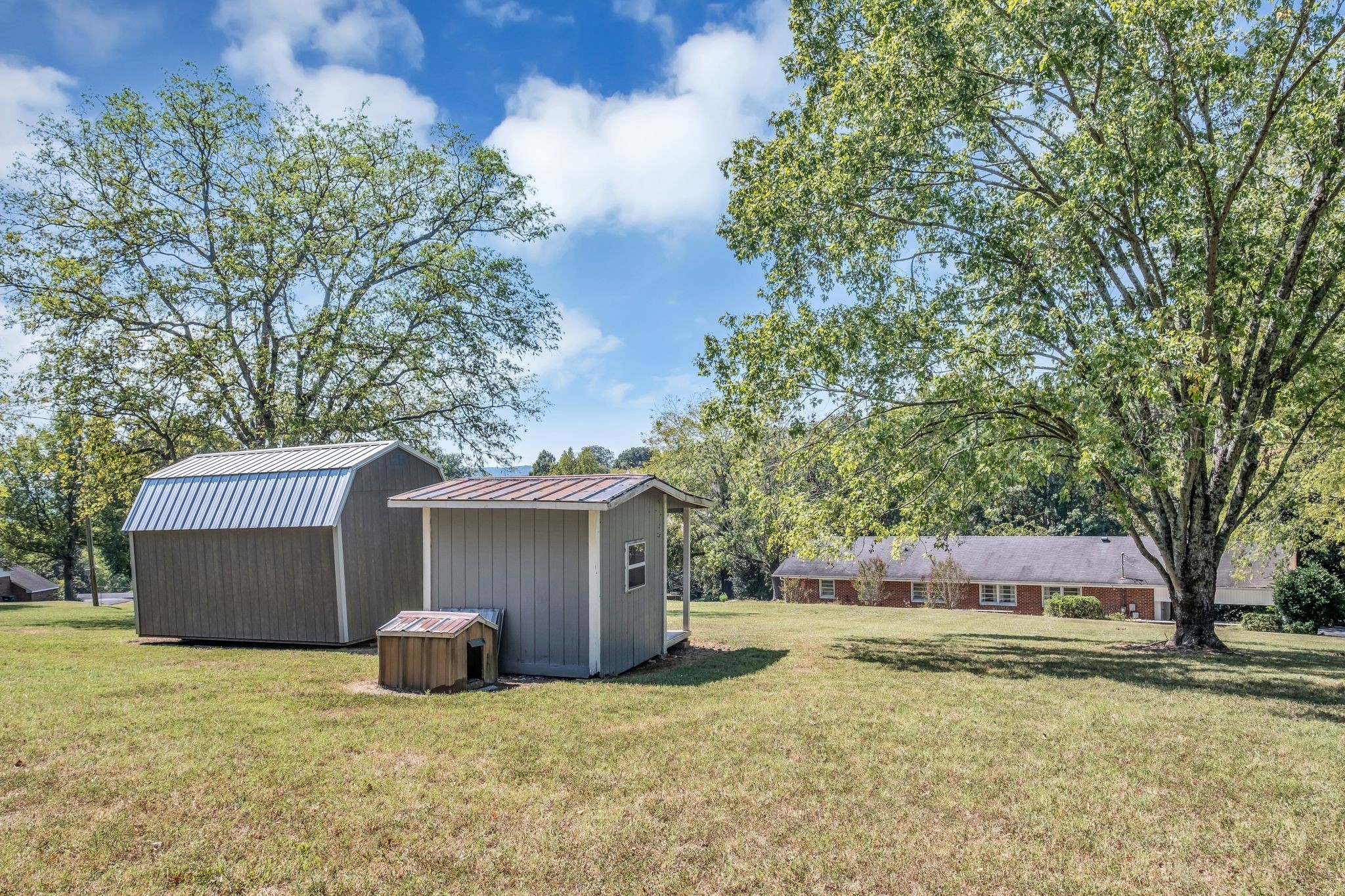 111 Sunset Dr