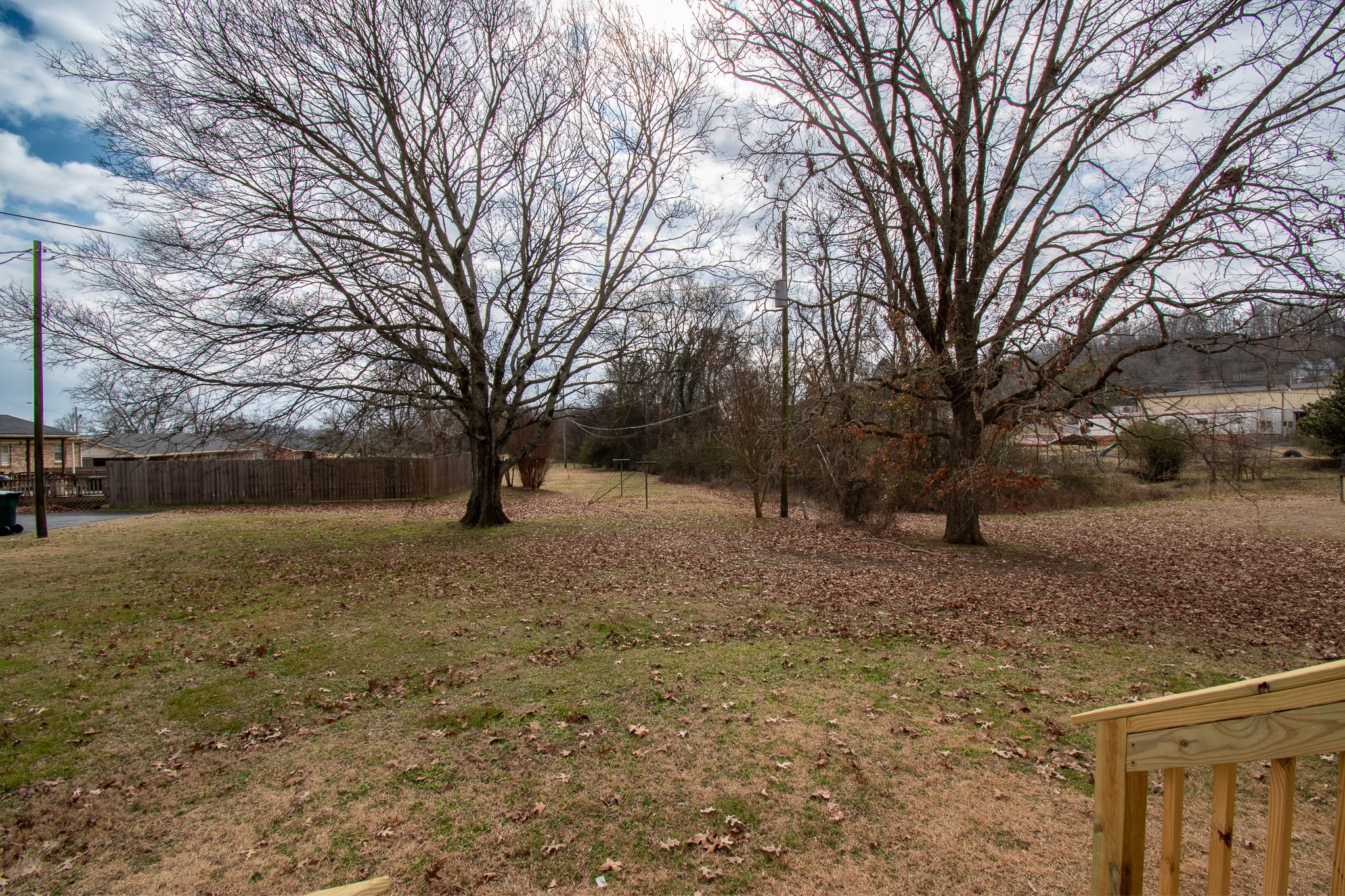 903 Livingston Dr
