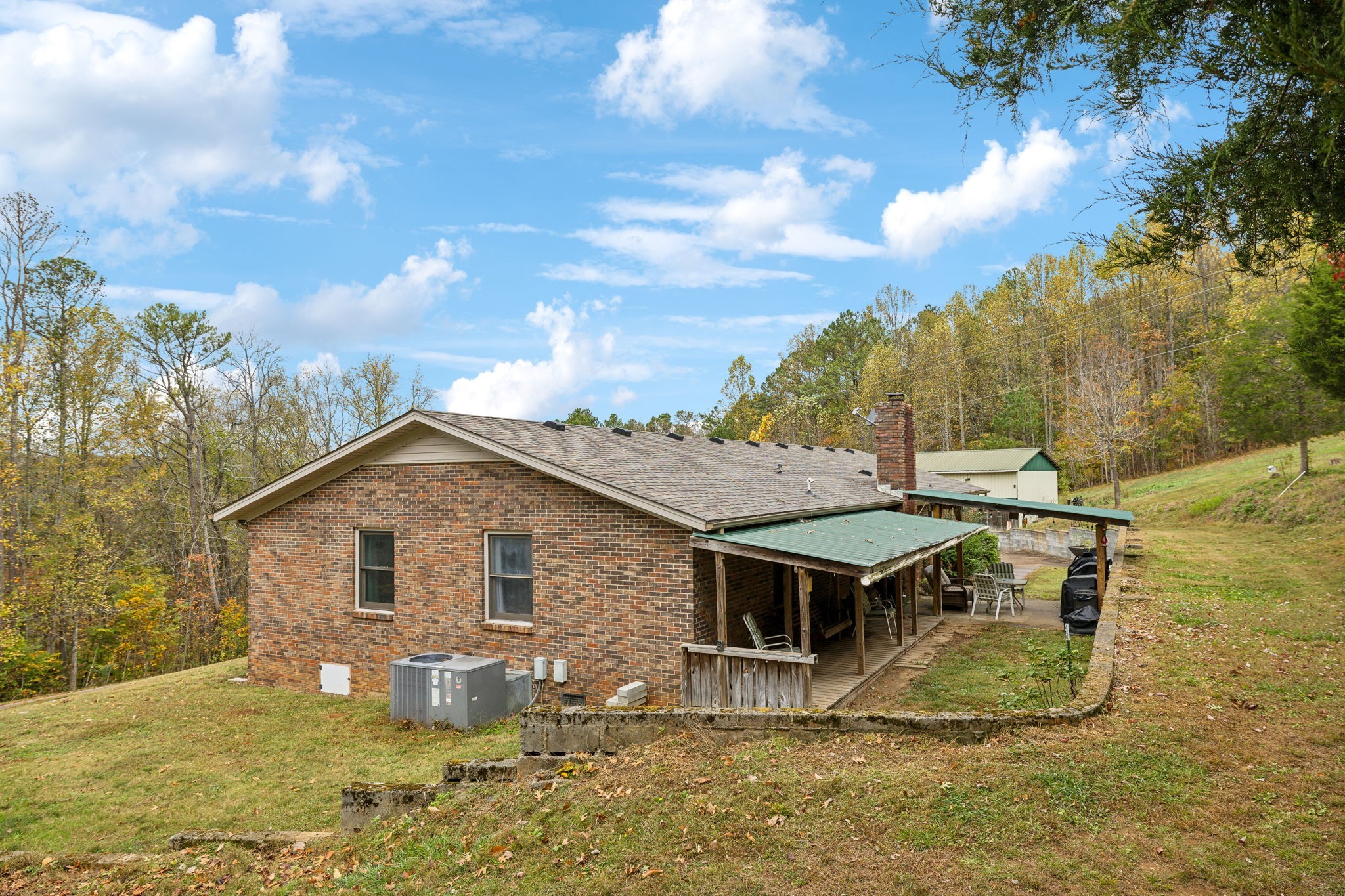 150 Cobb Ln