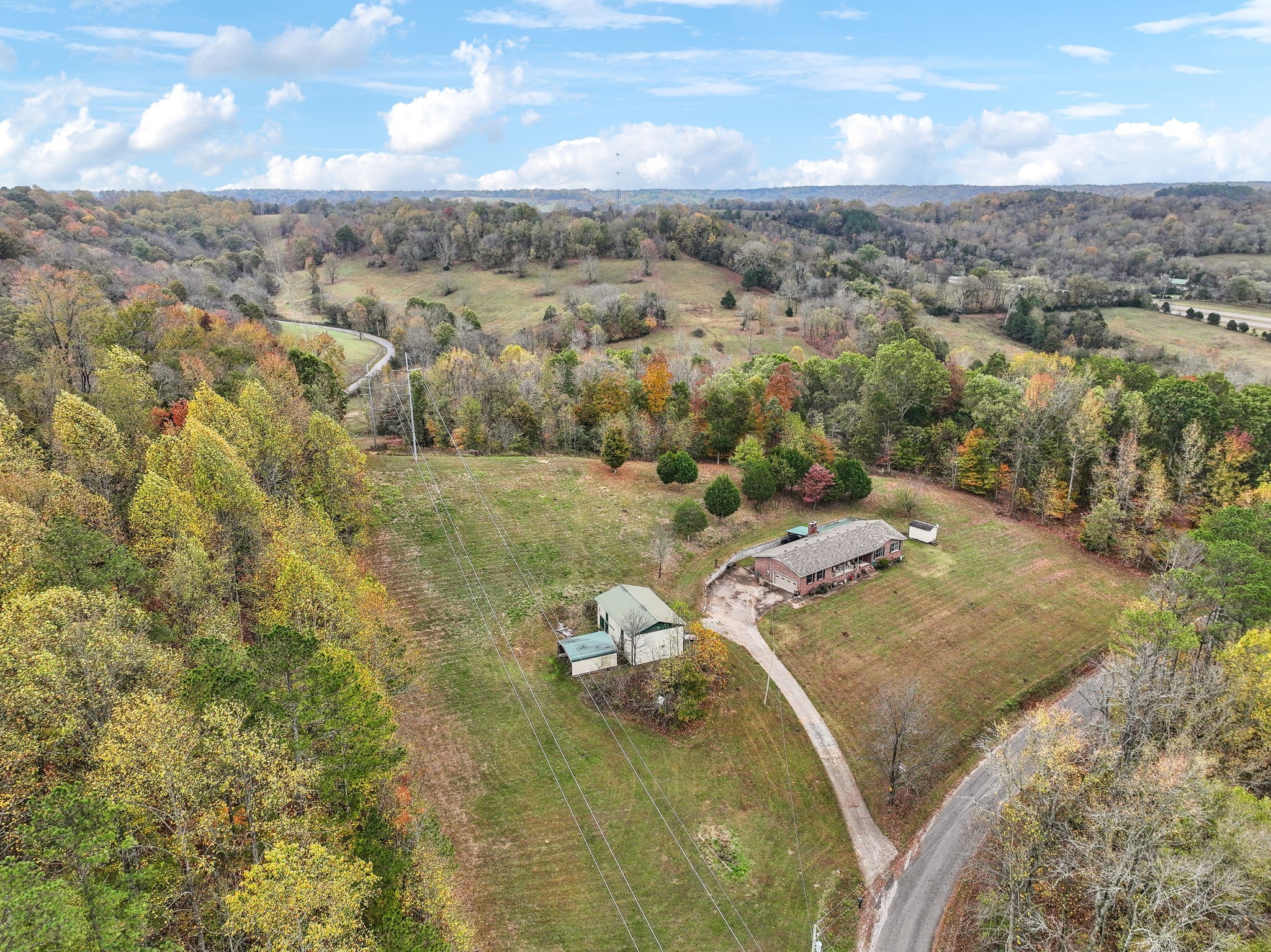 150 Cobb Ln