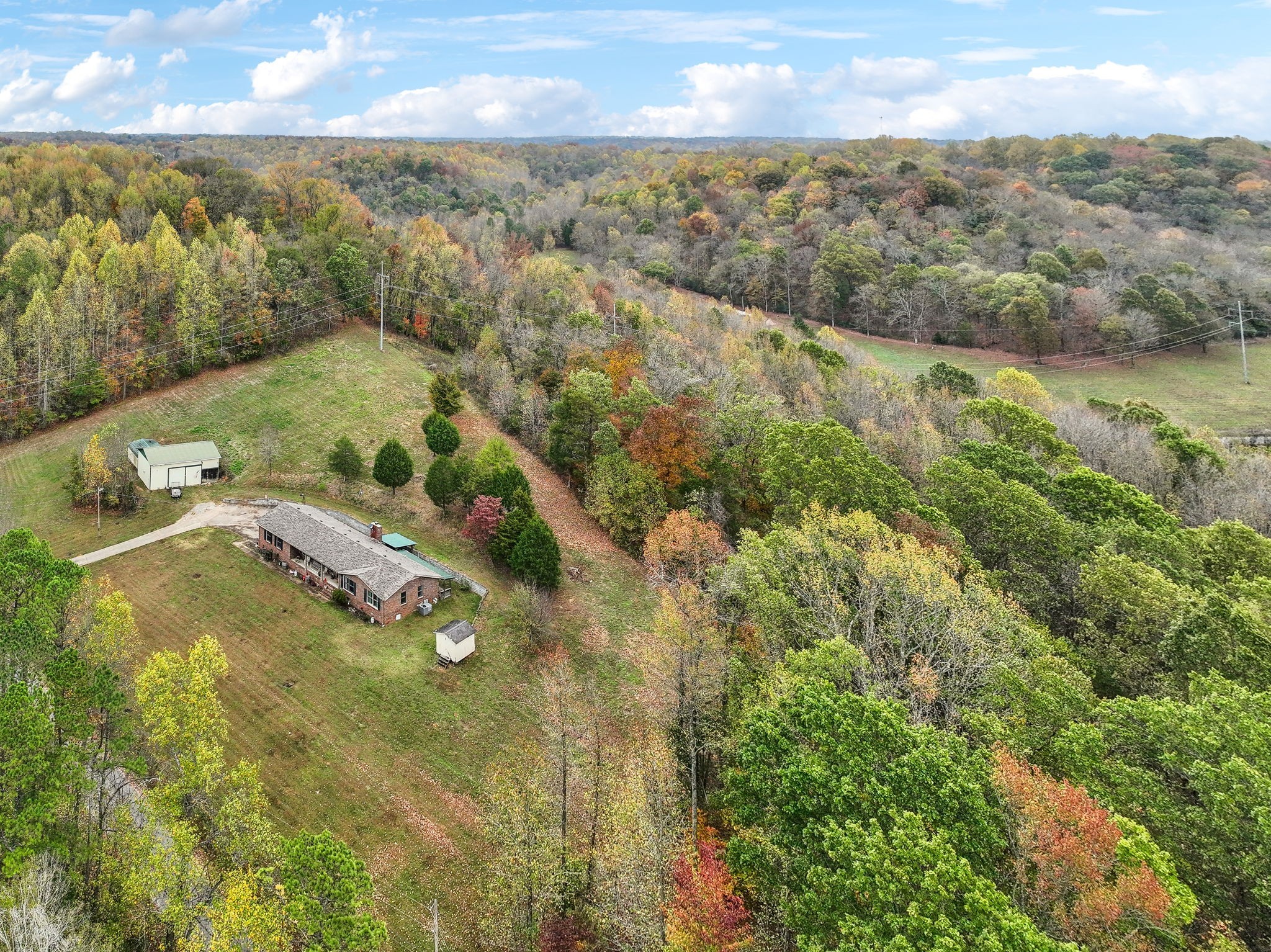 150 Cobb Ln