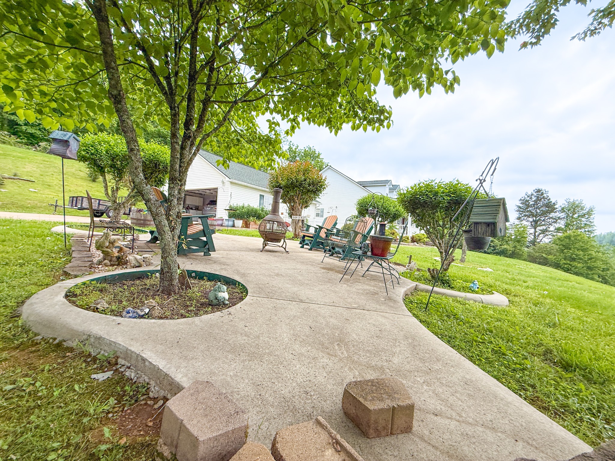 414 Mt View Dr