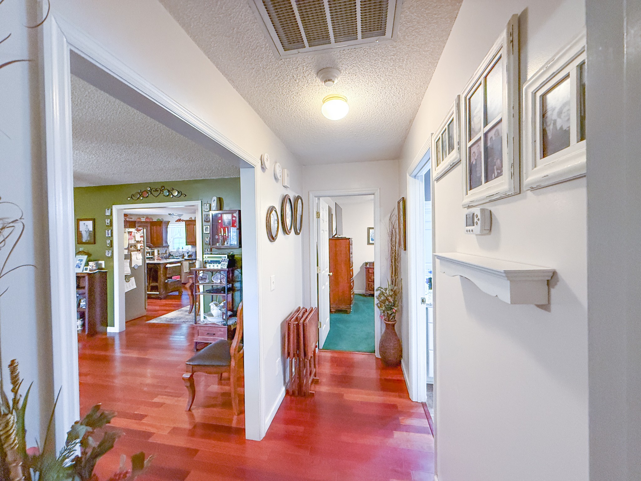 414 Mt View Dr