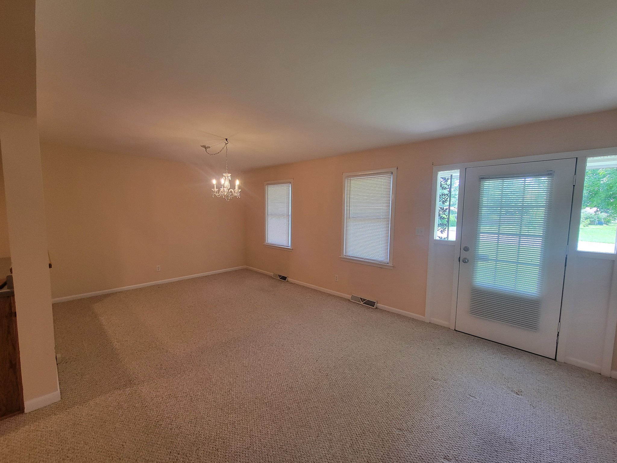 1202 Parker Dr