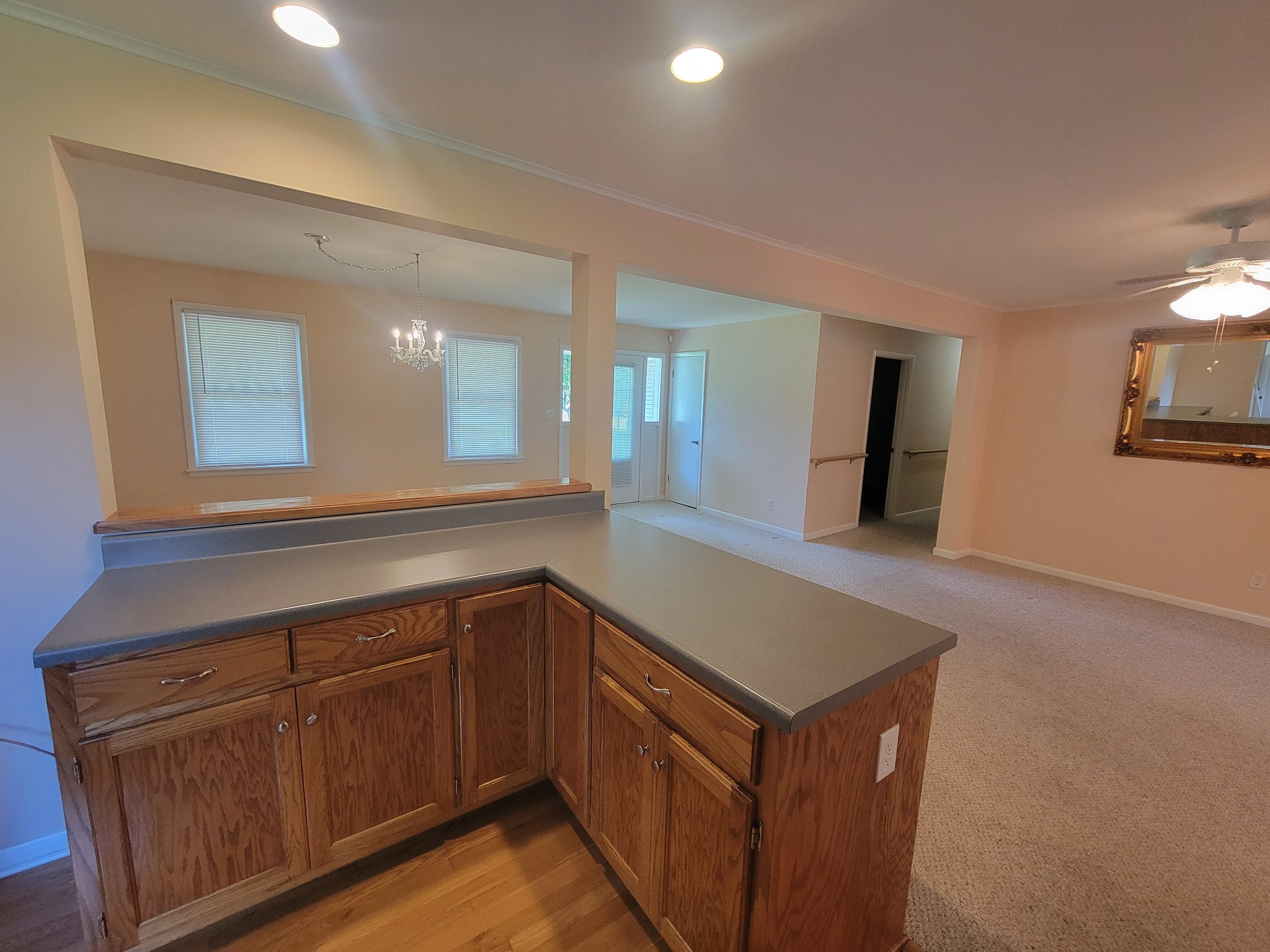 1202 Parker Dr