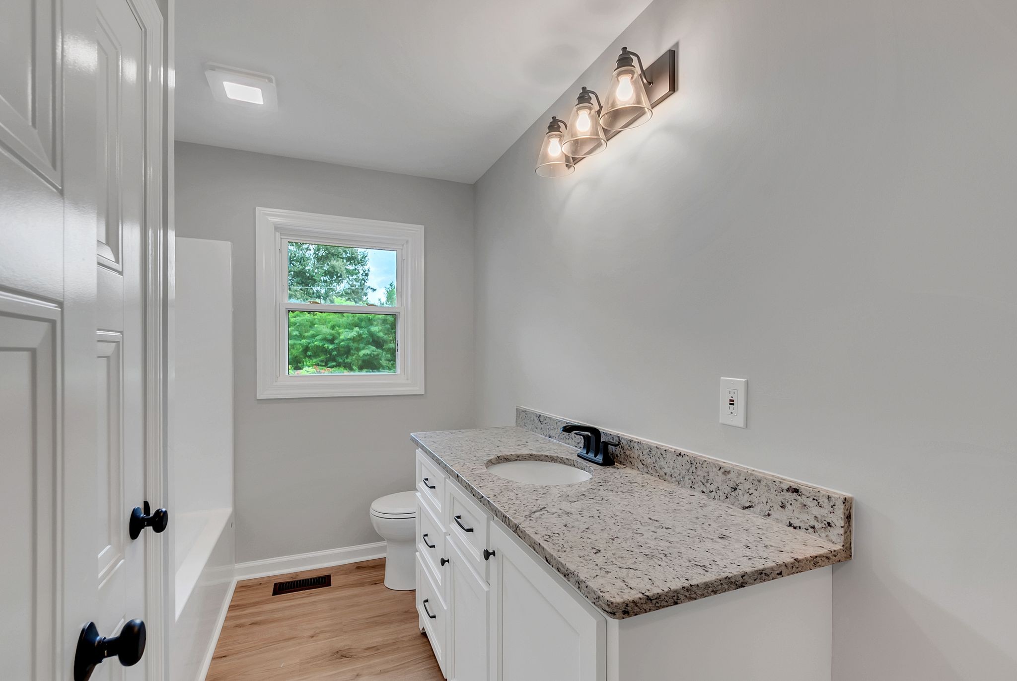 107 Horseshoe Bend Rd
