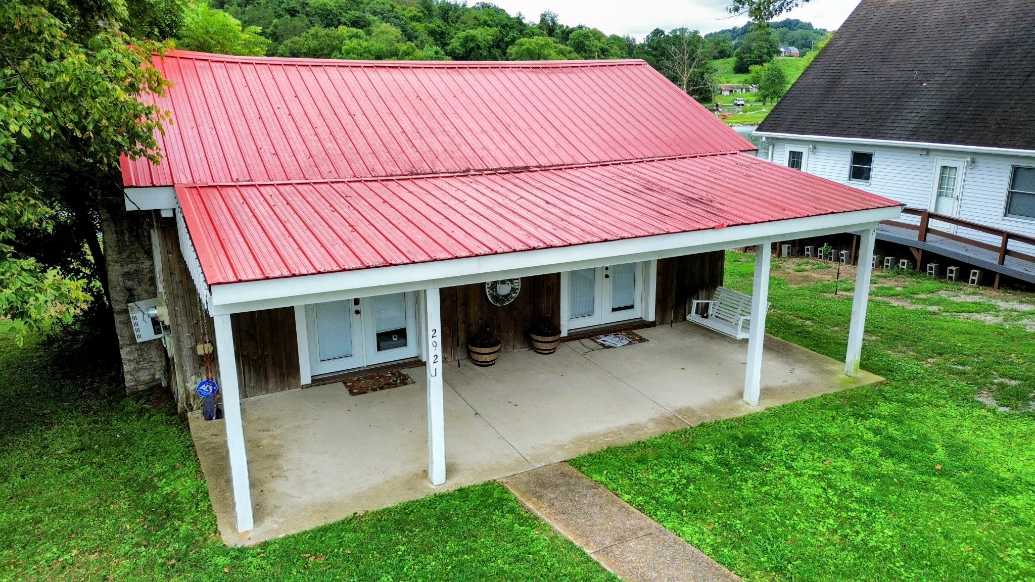 2921 Clear Creek Rd