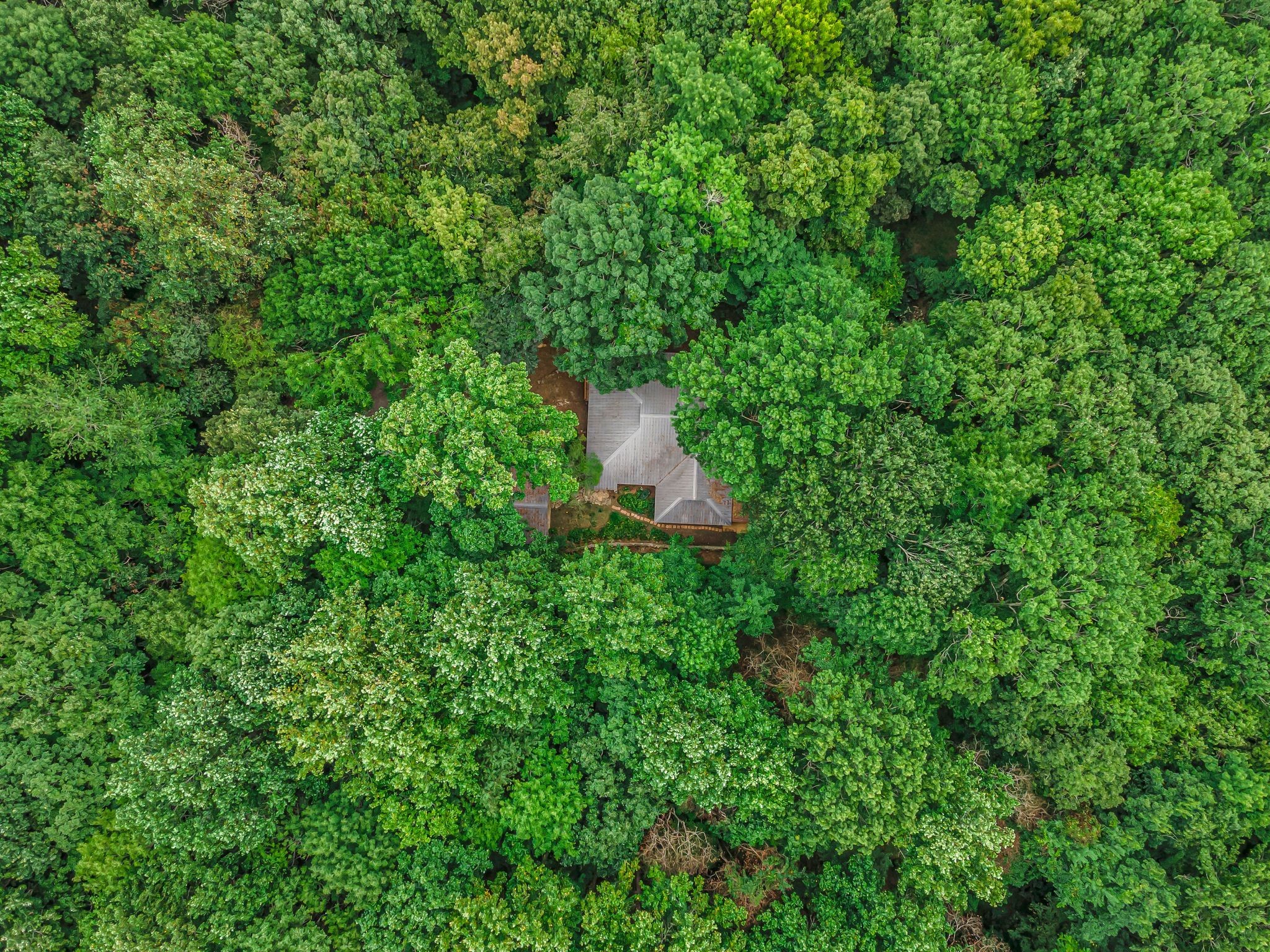 1988 Hidden Hills Rd