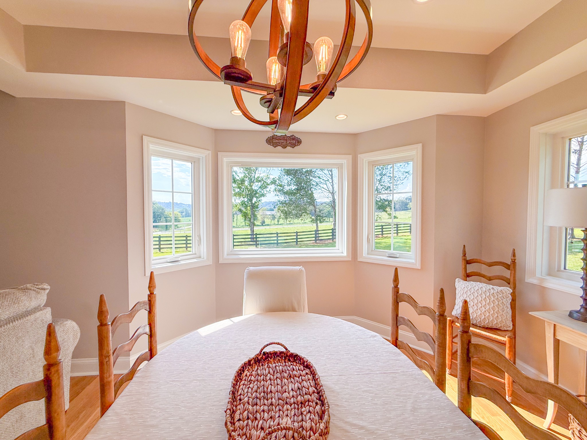 208 John Brownlow Rd