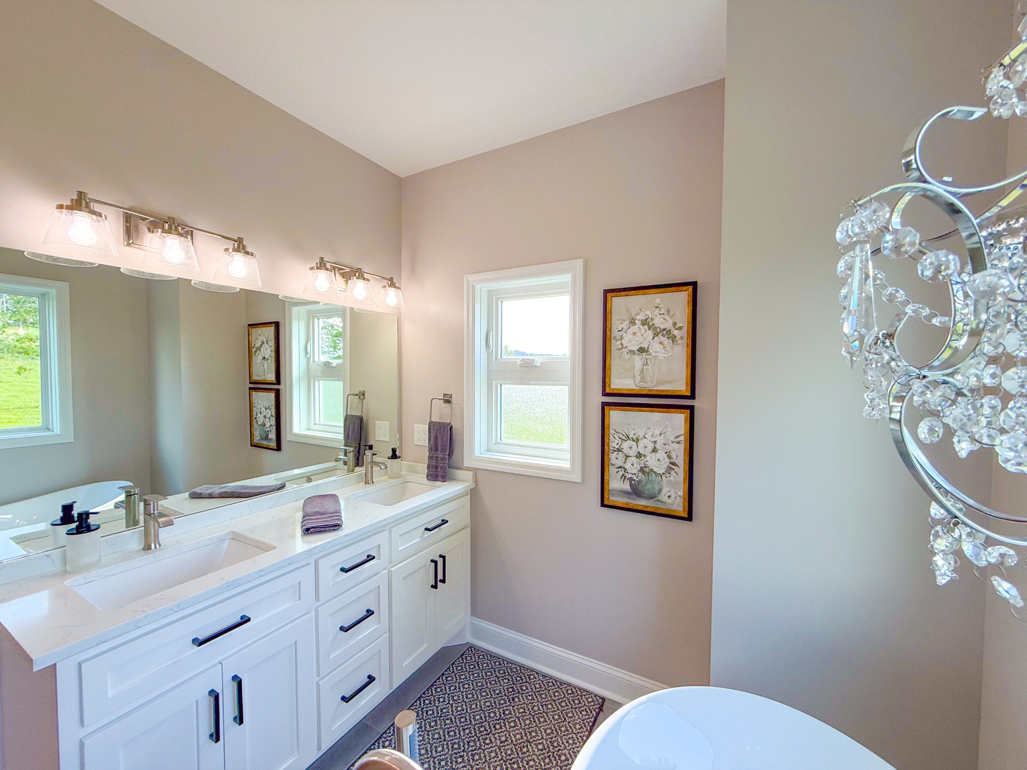 208 John Brownlow Rd