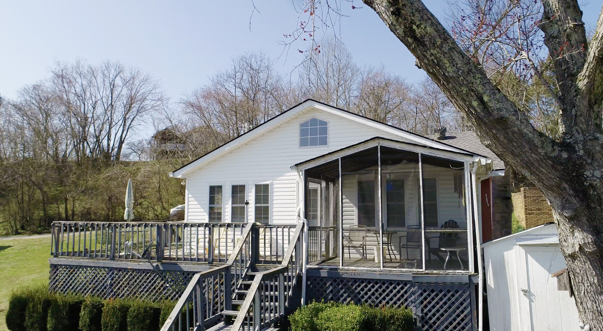 2701 Clear Creek Rd
