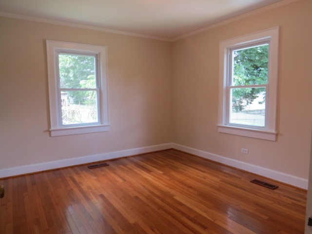 329 S Ingram St
