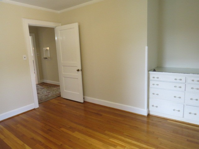 329 S Ingram St