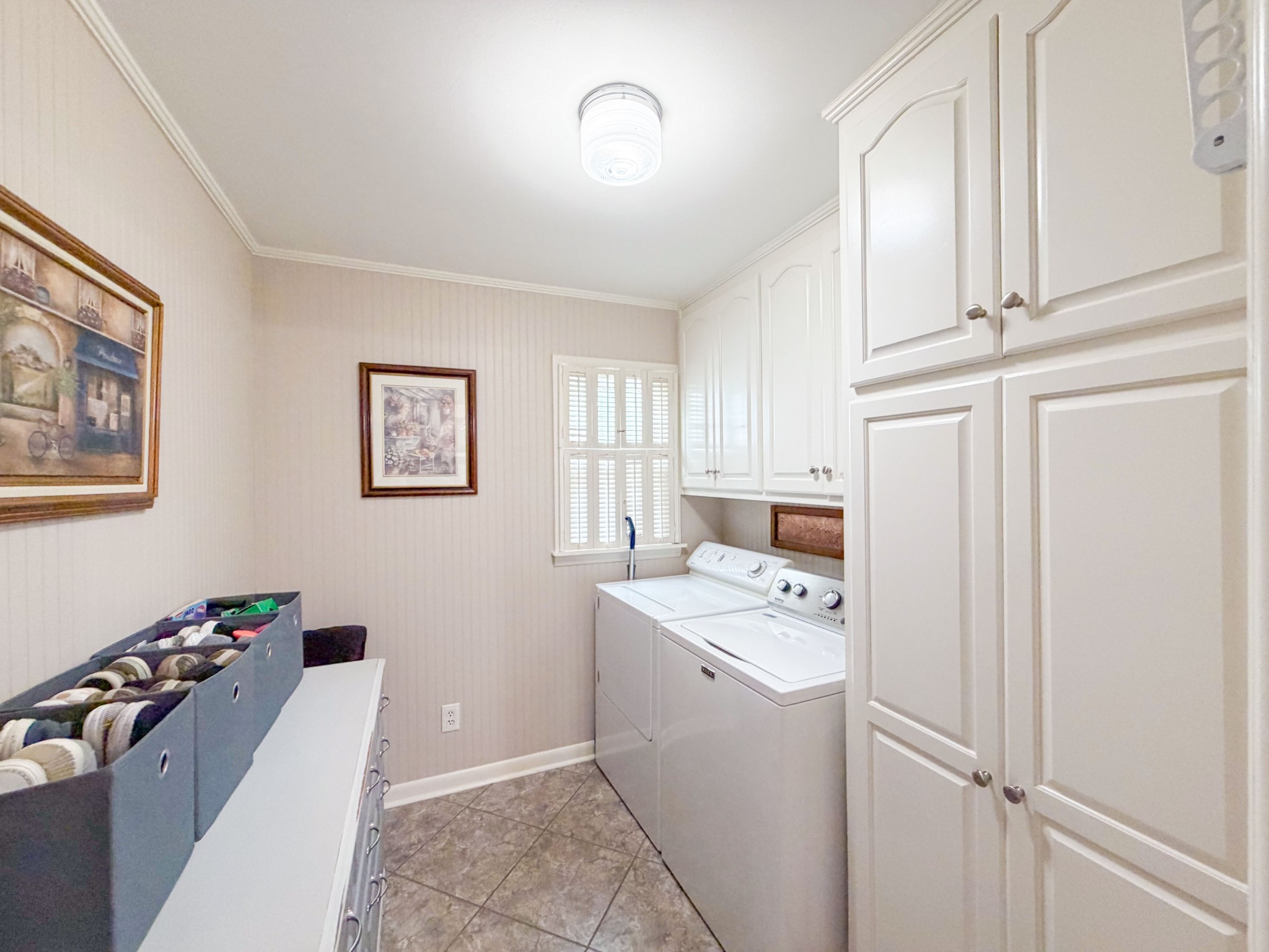 326 Ballentine St