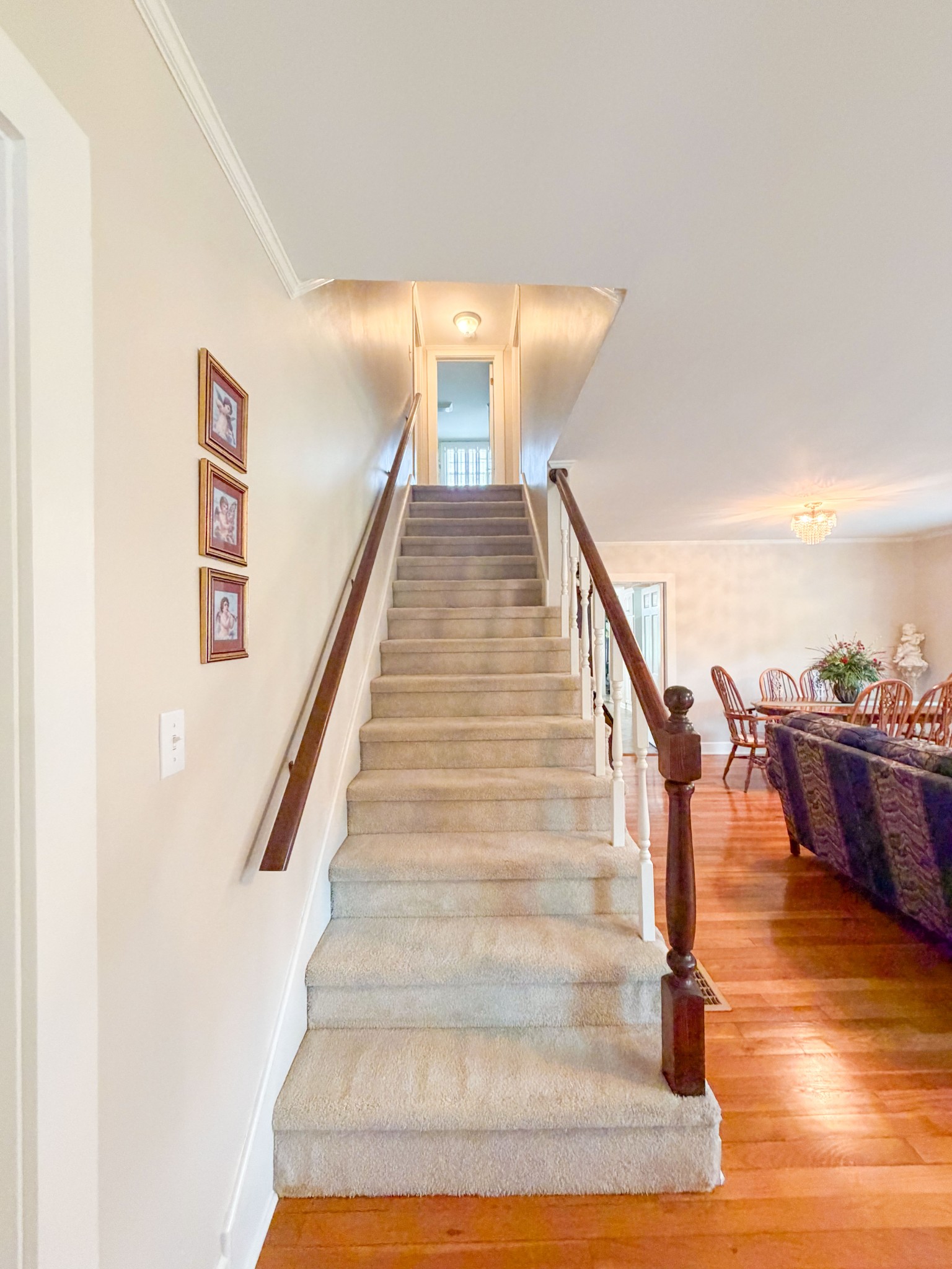 326 Ballentine St