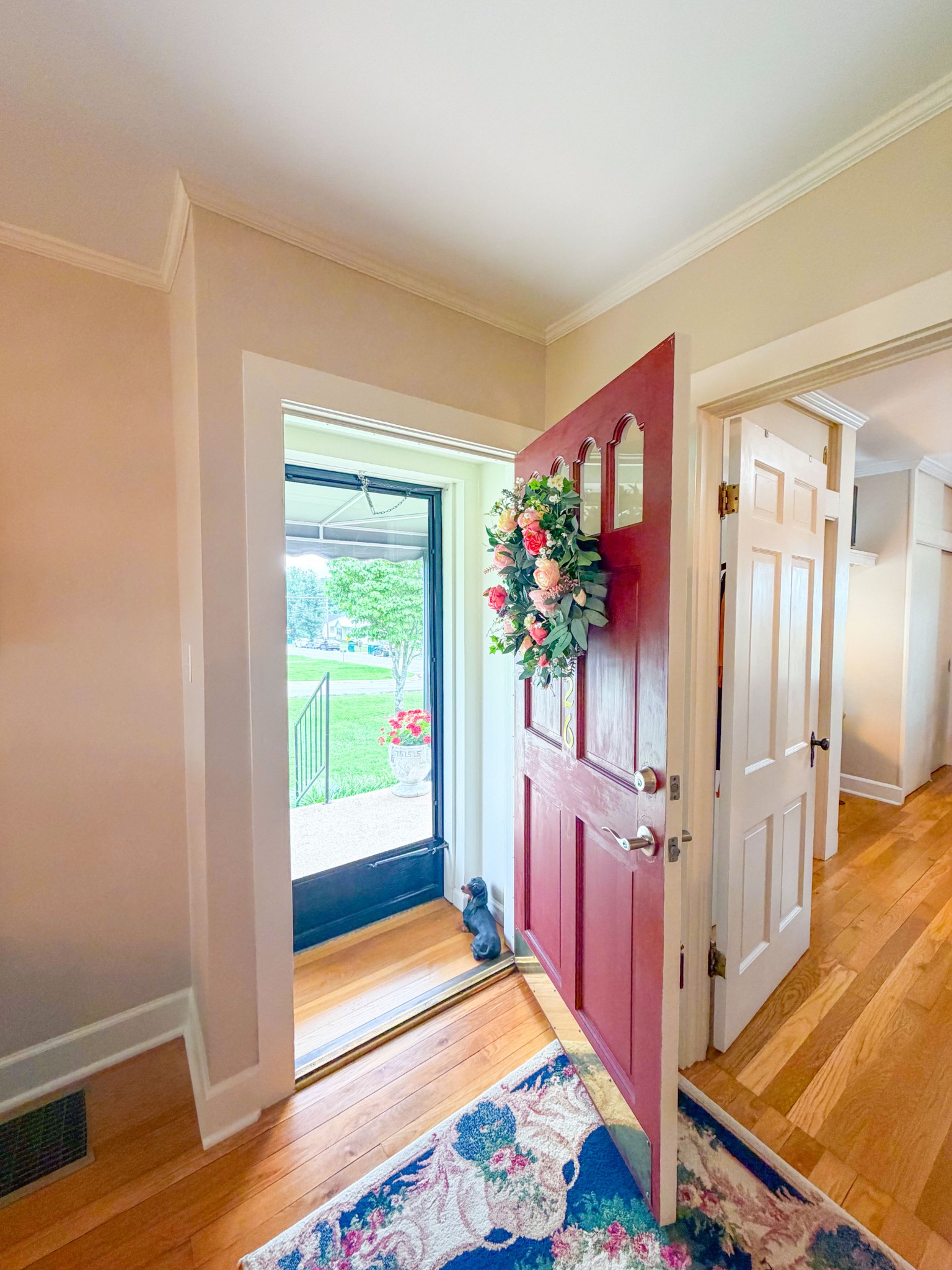 326 Ballentine St