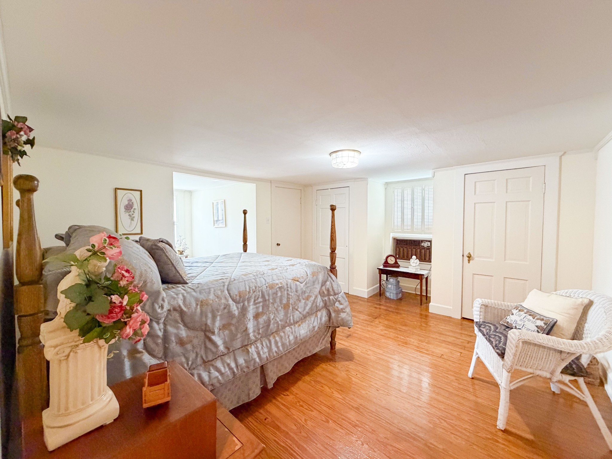 326 Ballentine St