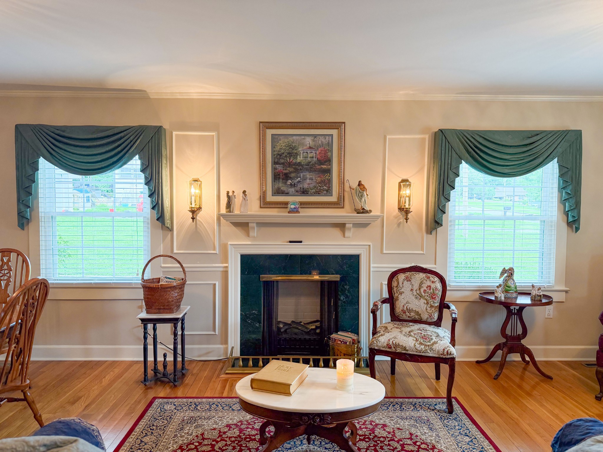 326 Ballentine St