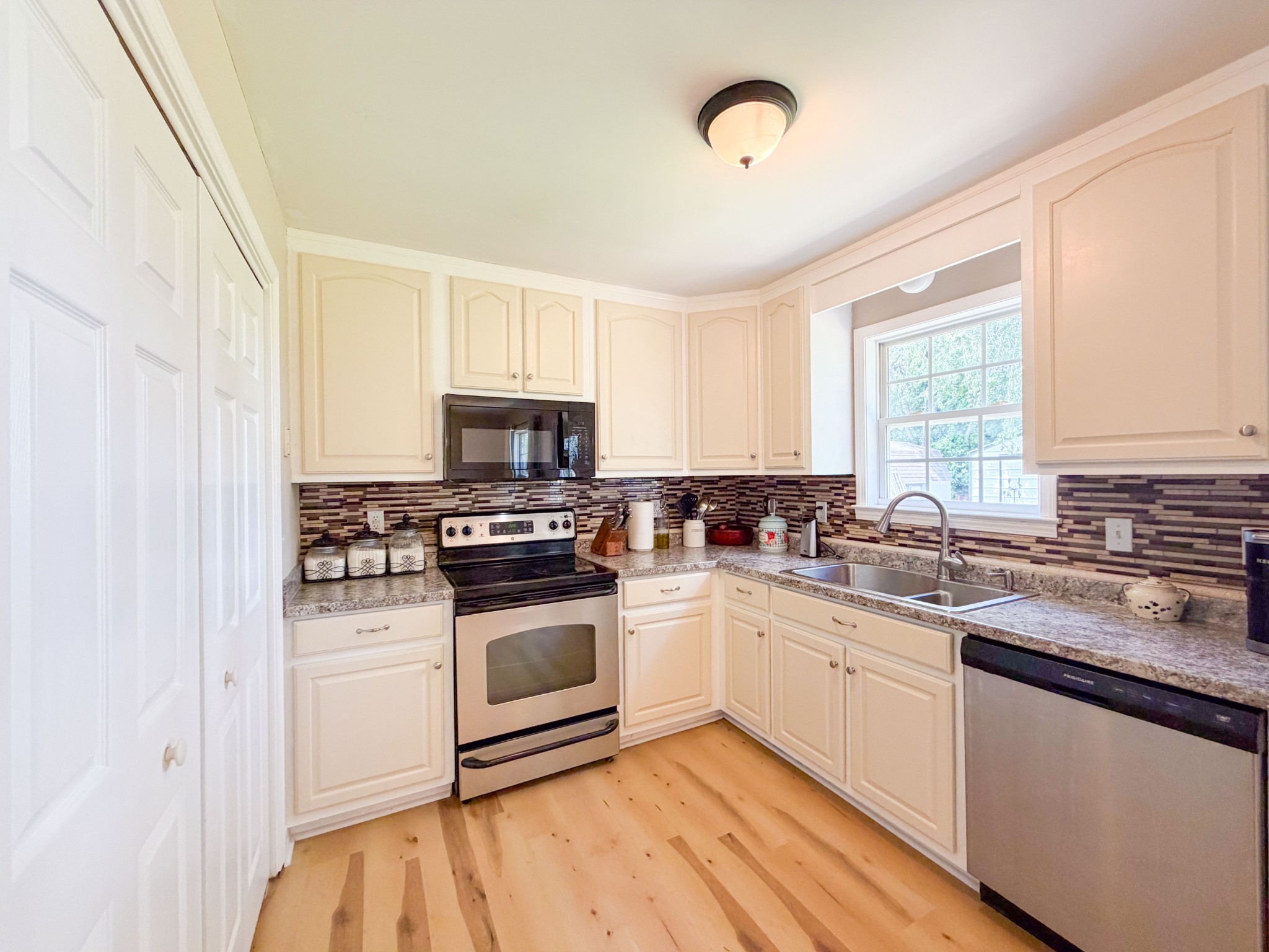 265 Sagewood Dr