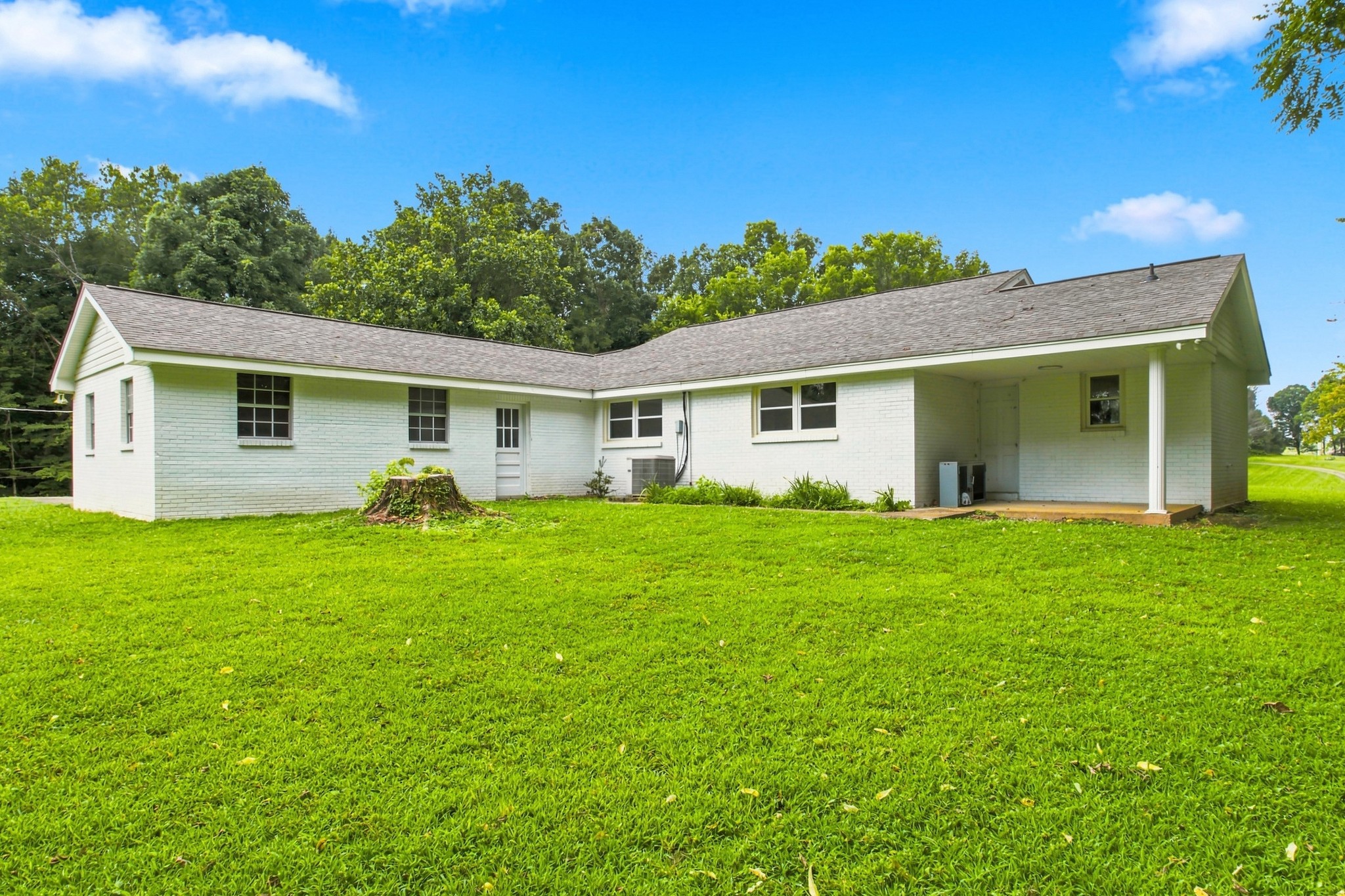 1448 Williams Hollow Rd