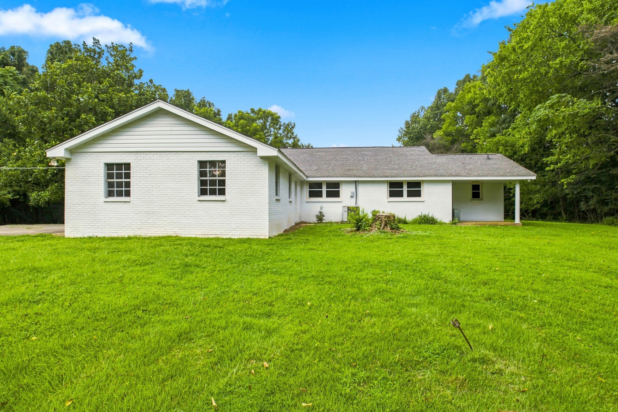 1448 Williams Hollow Rd