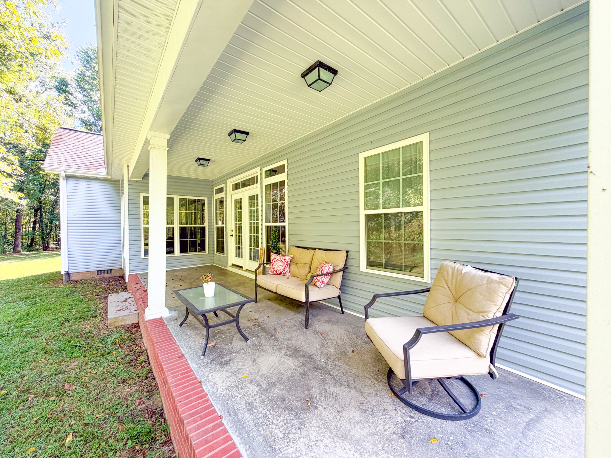 6591 Clear Creek Rd