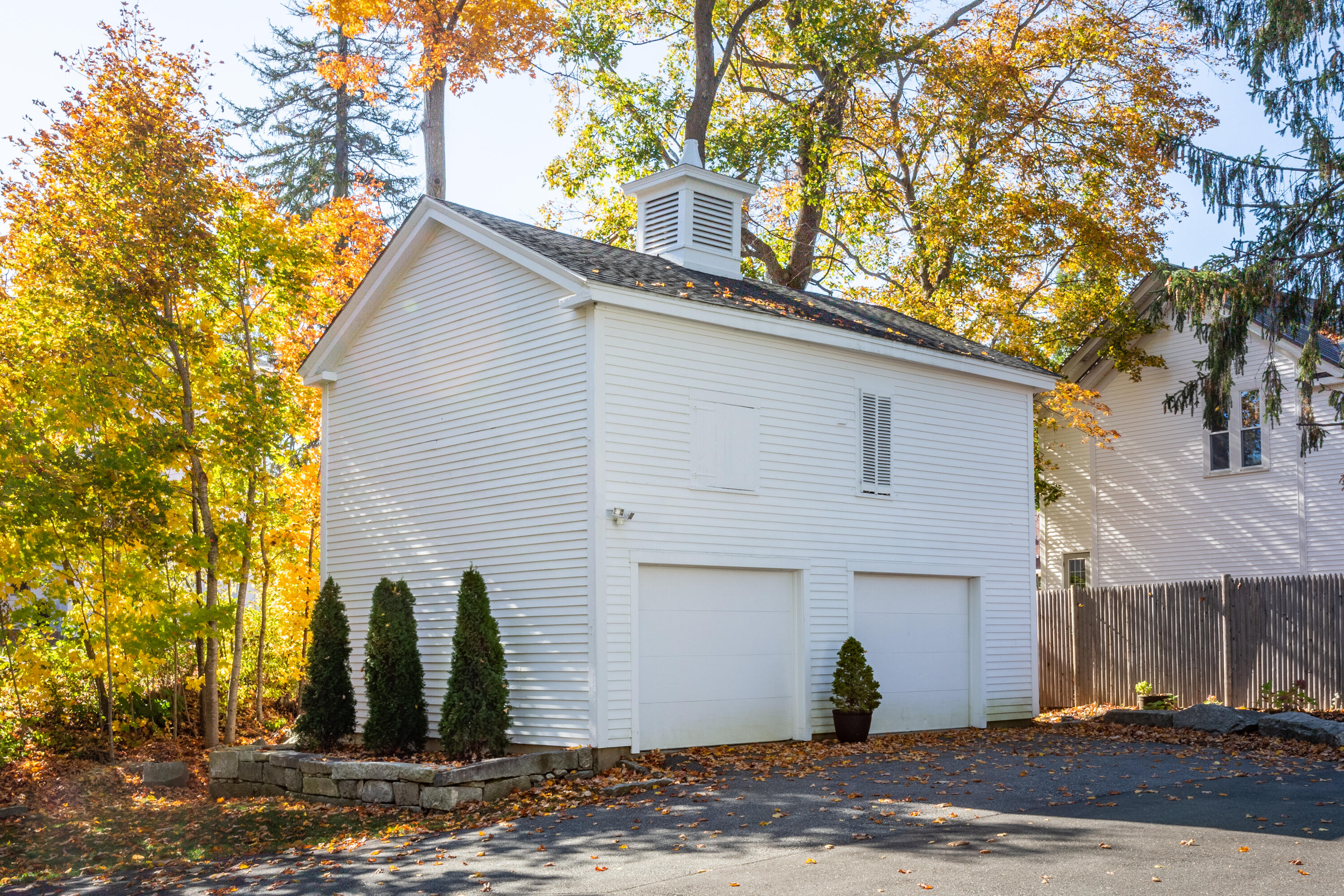 888 Middle Street