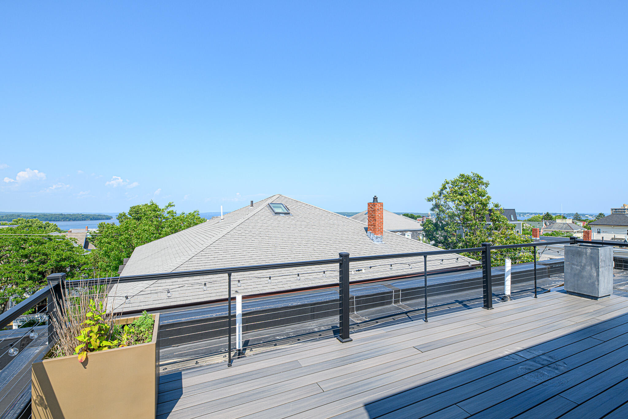 5 Cumberland Avenue, 6