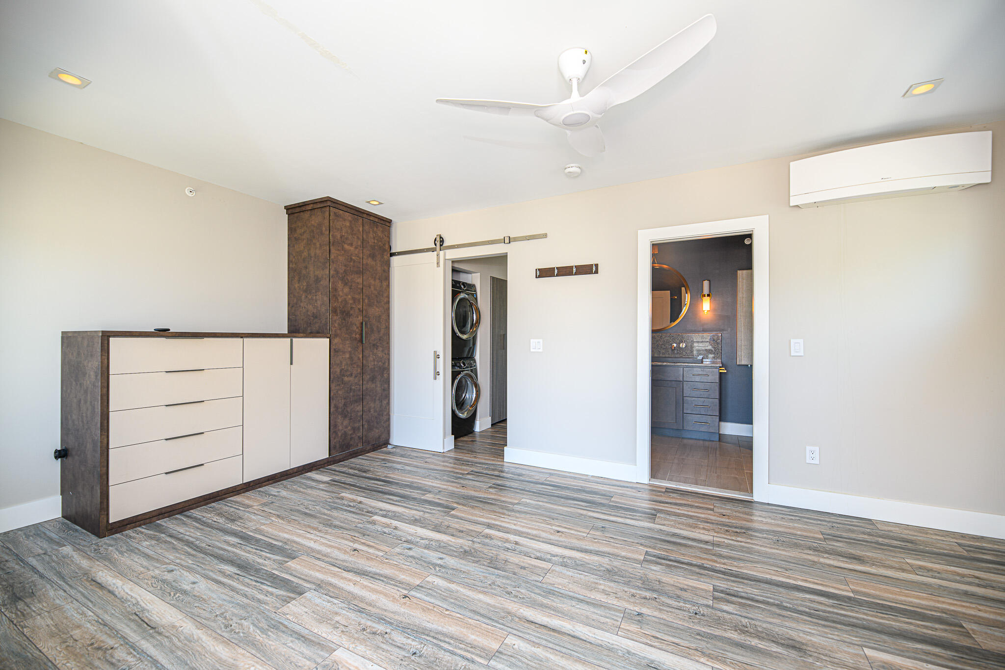 5 Cumberland Avenue, 6