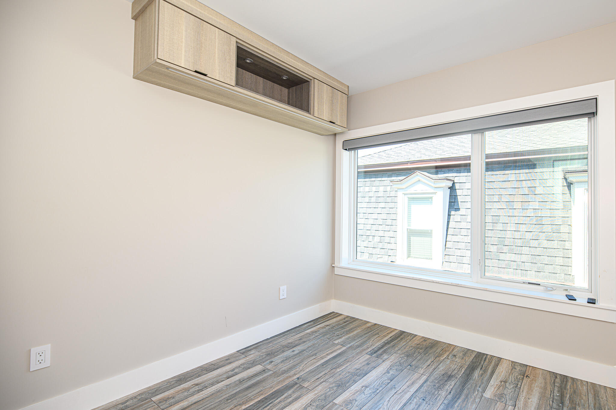 5 Cumberland Avenue, 6