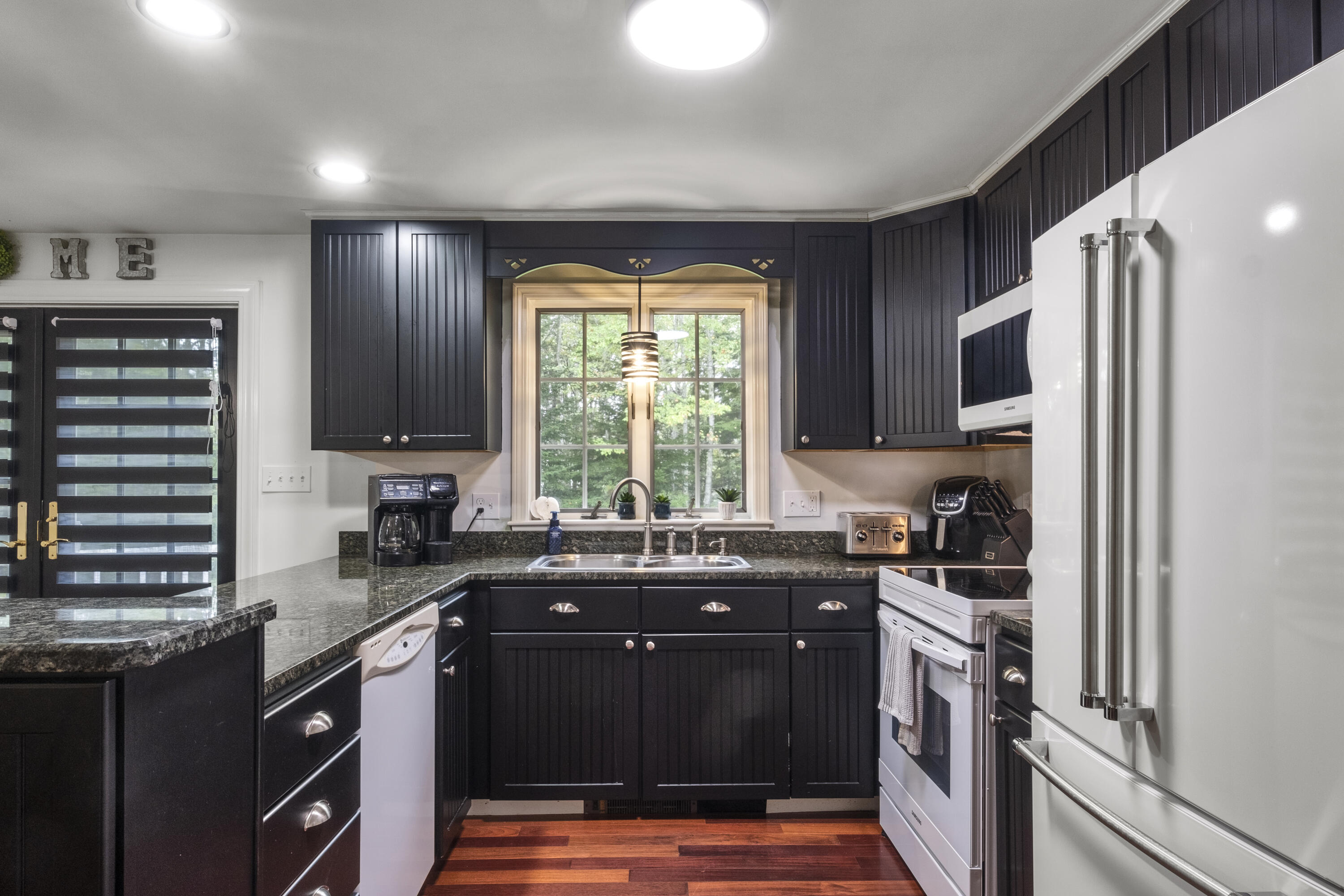213 Bayside W