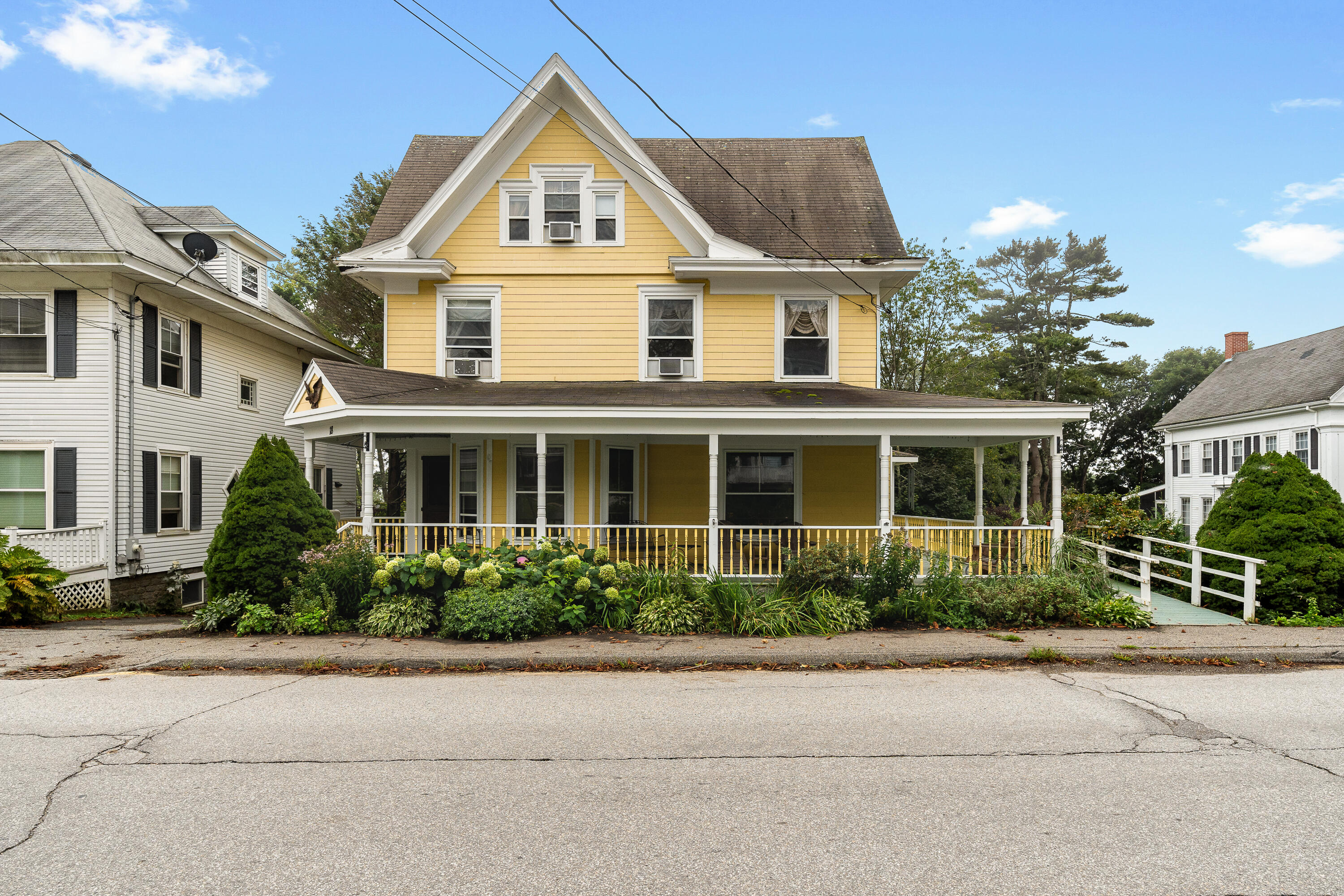 18 West Street