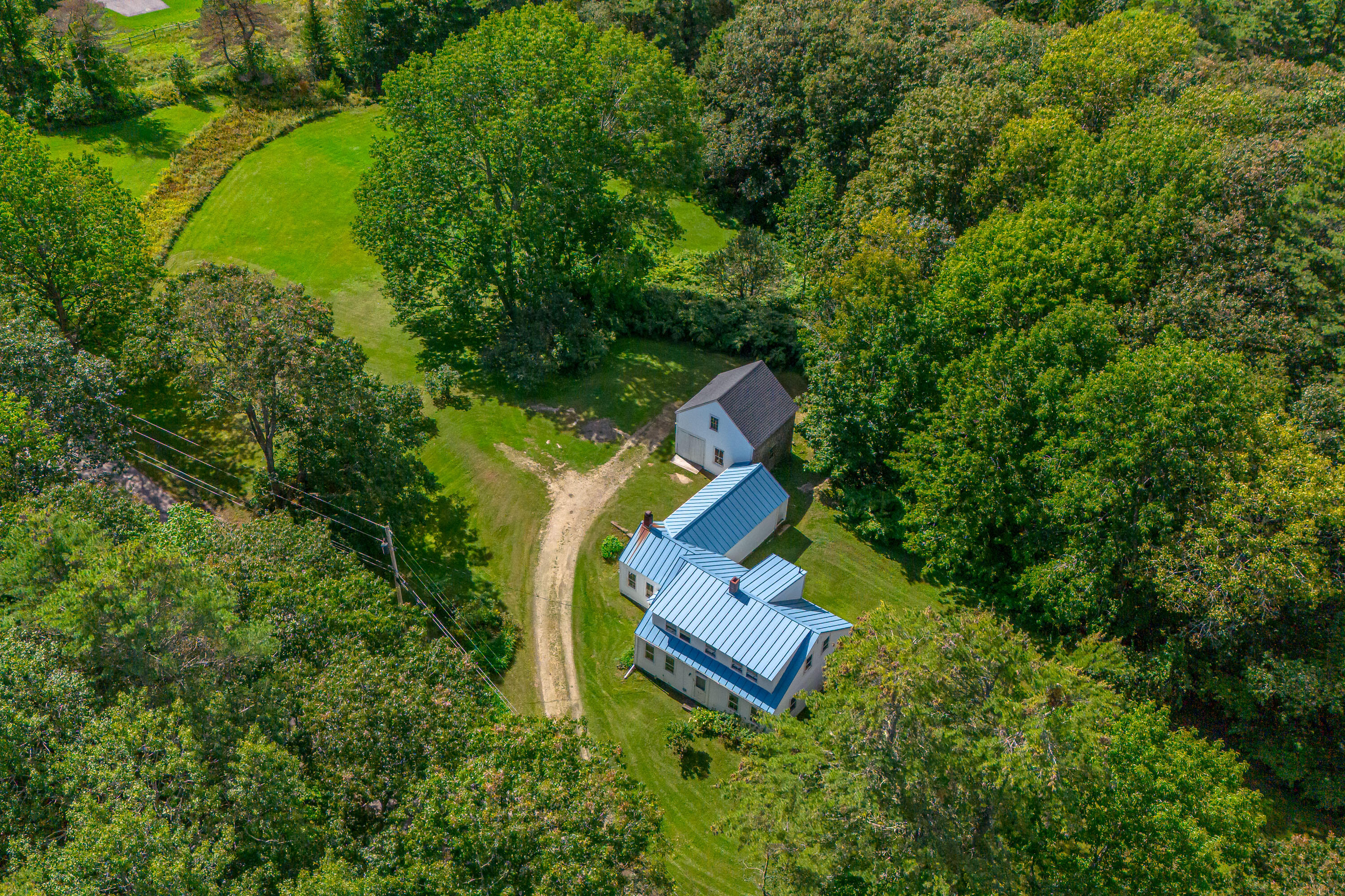 48 Wolfe's Neck Road