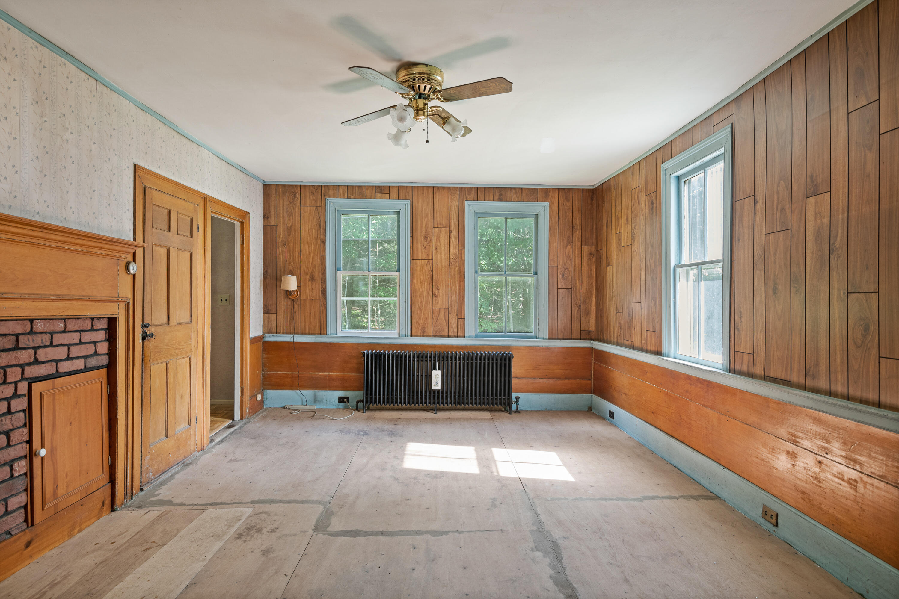 48 Wolfe's Neck Road
