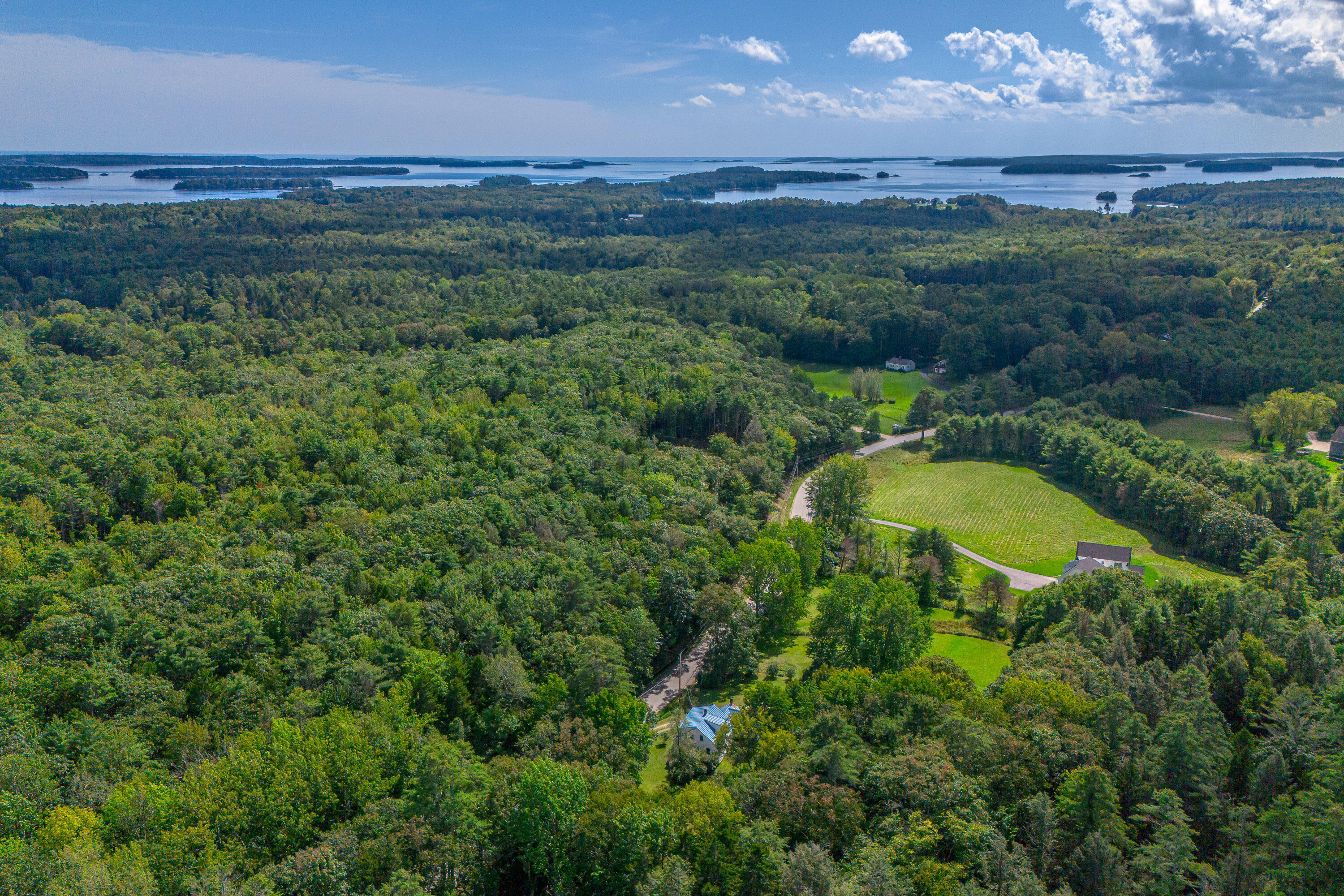 48 Wolfe's Neck Road