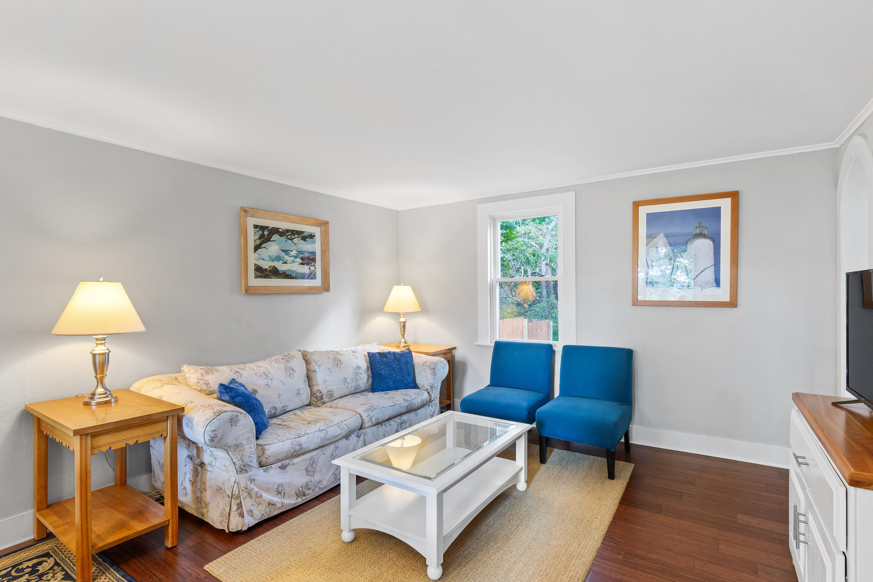 6 Summer Street