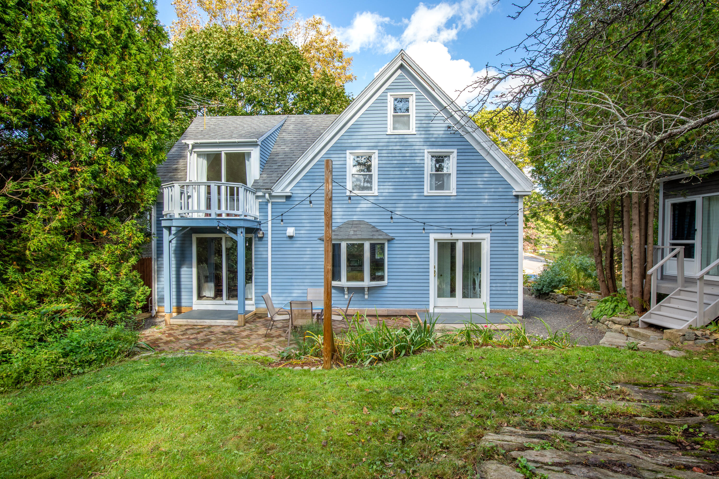 6 Summer Street