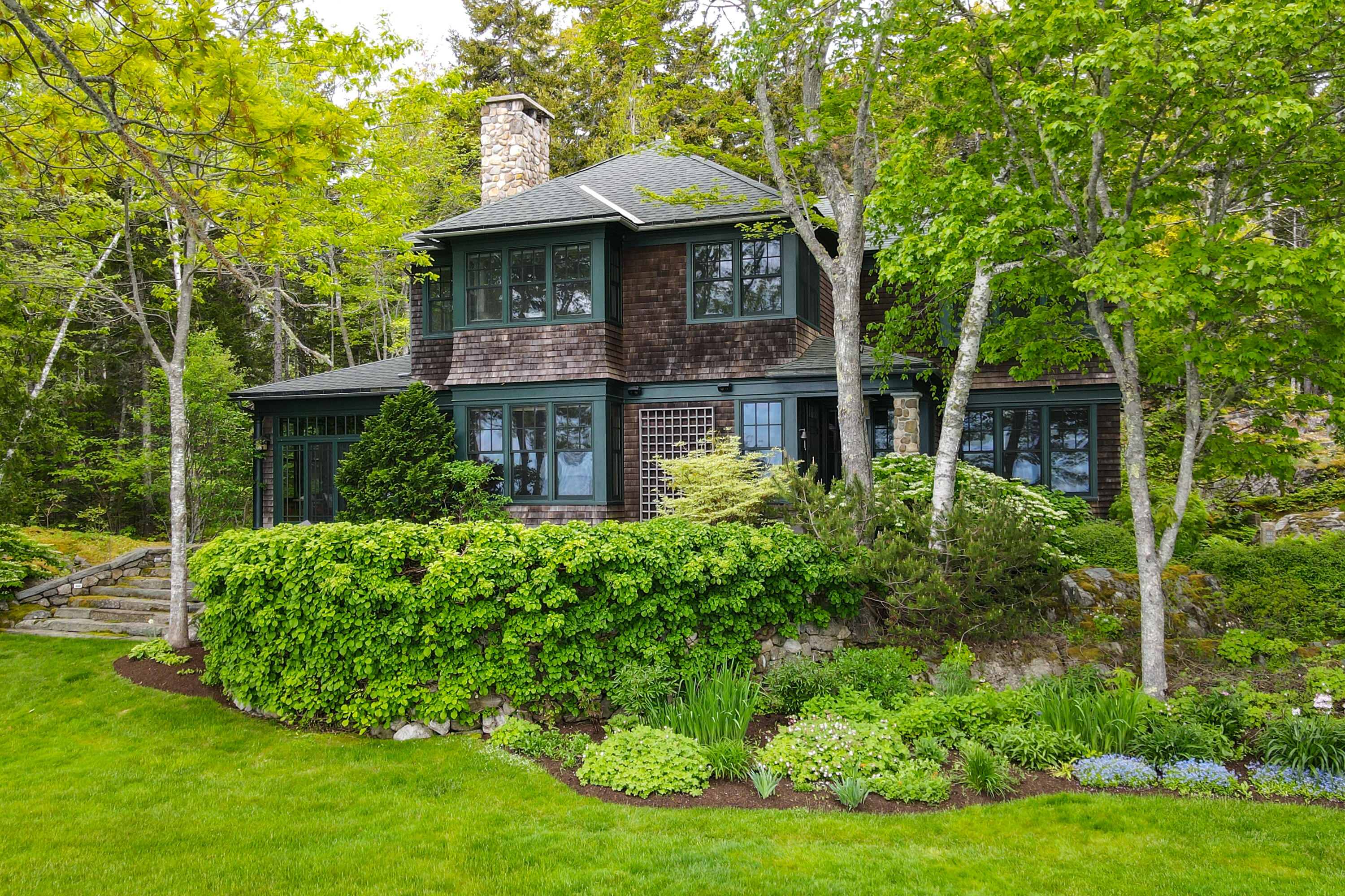 105 Eastway Drive