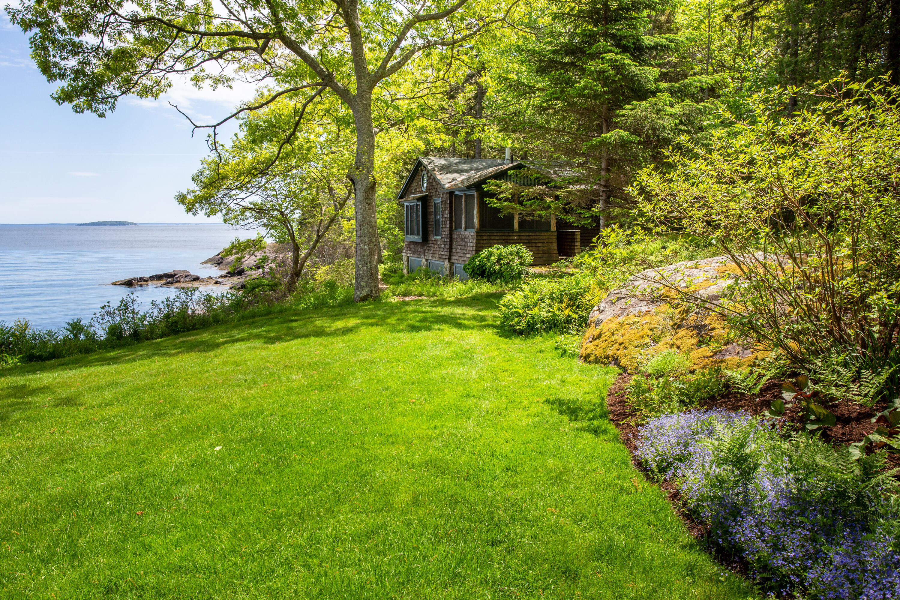 105 Eastway Drive