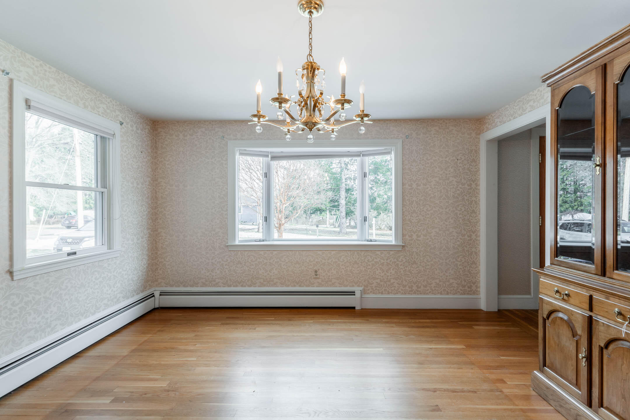 13 Broadmoor Drive