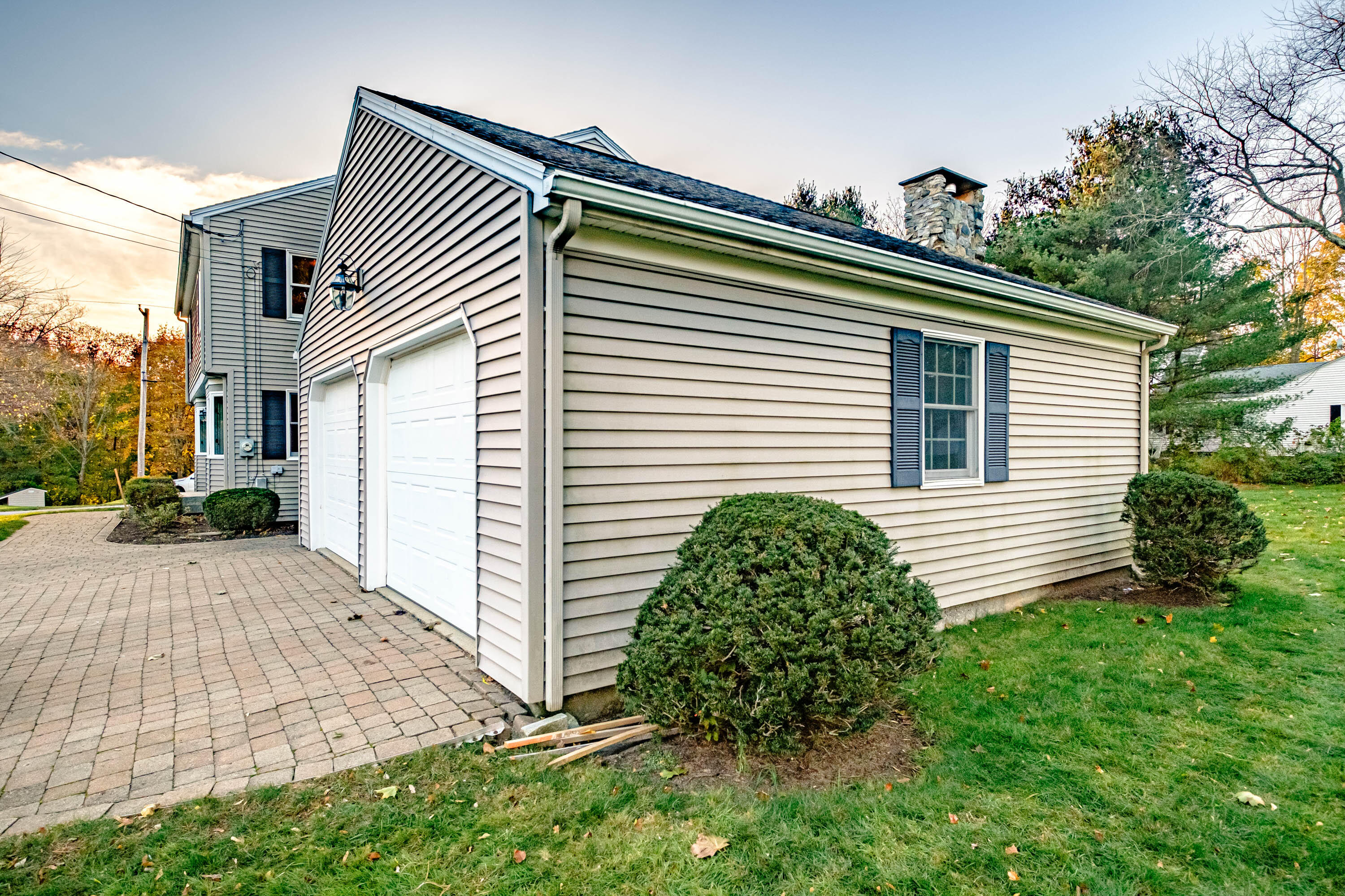 13 Broadmoor Drive