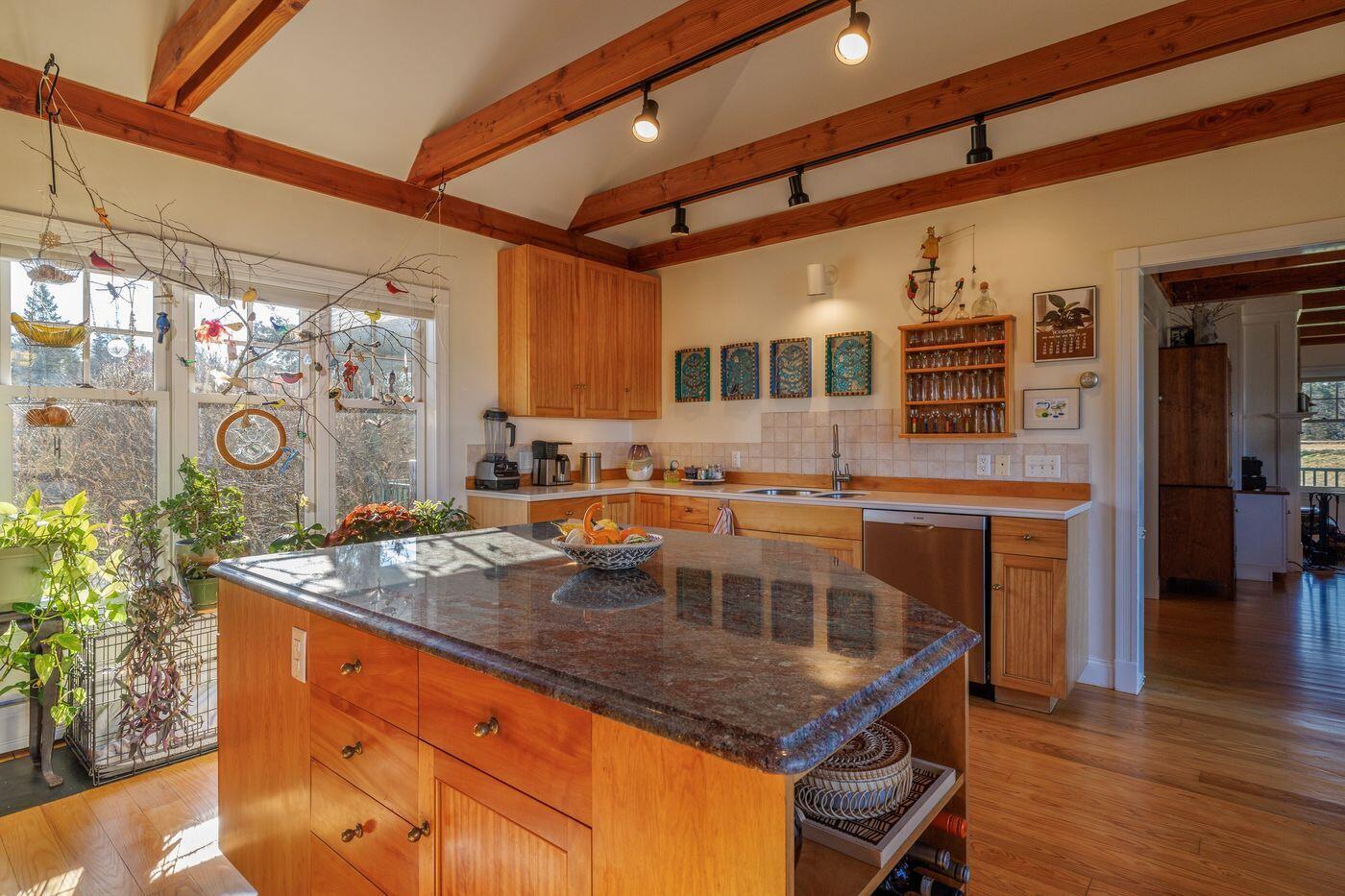 15 Gray Farm Road