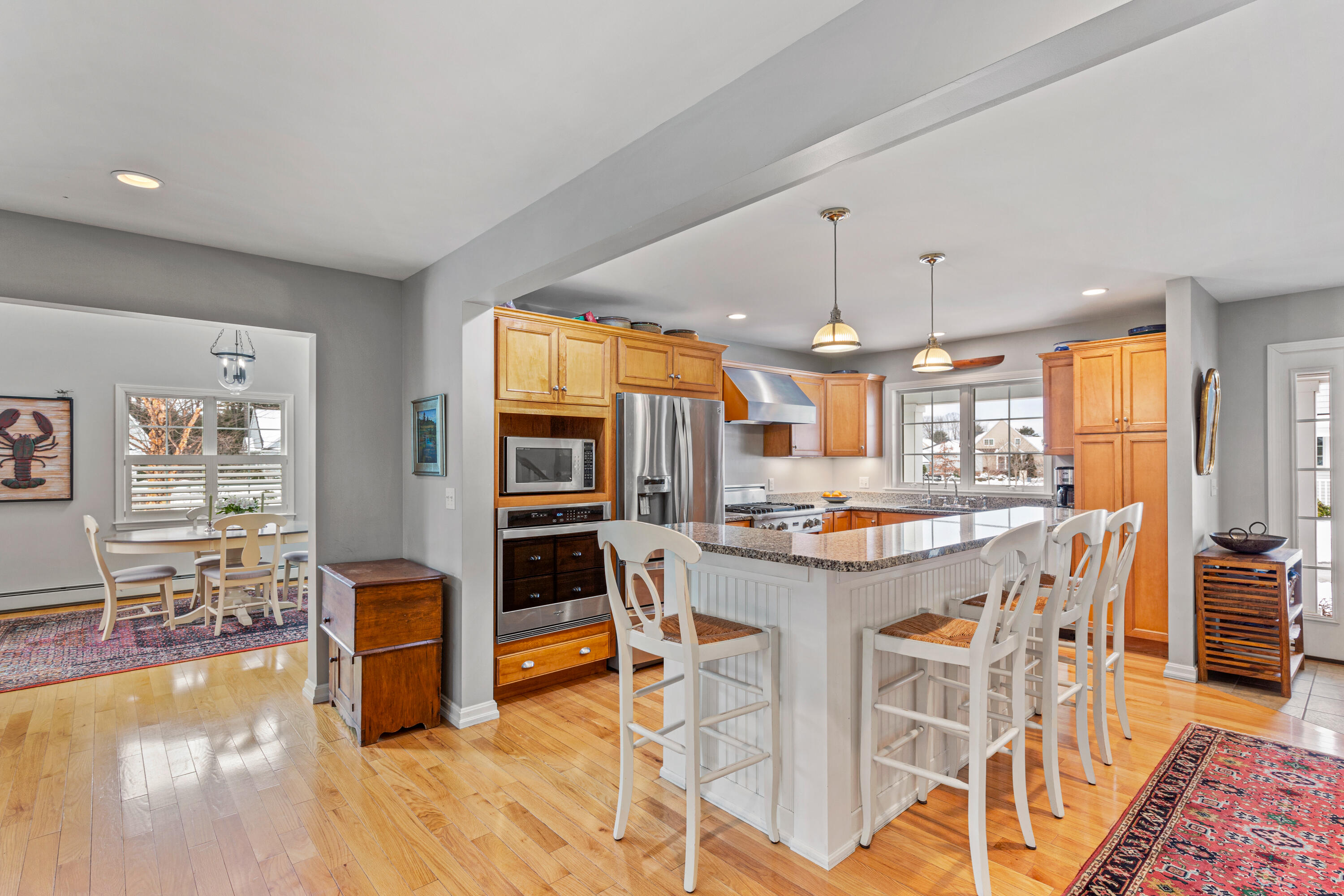 2 Hollyberry Way, 45