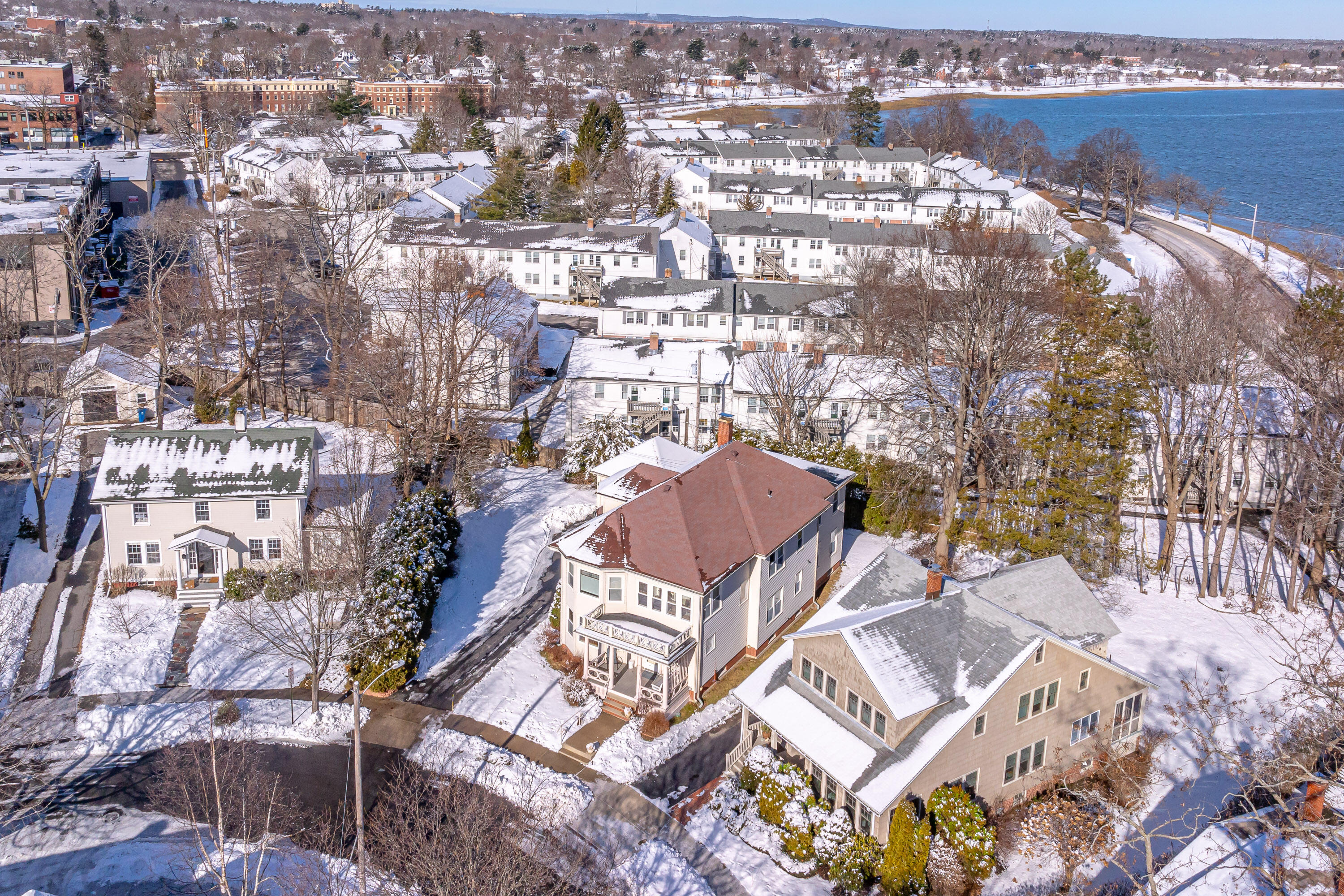 85 Deerfield Road