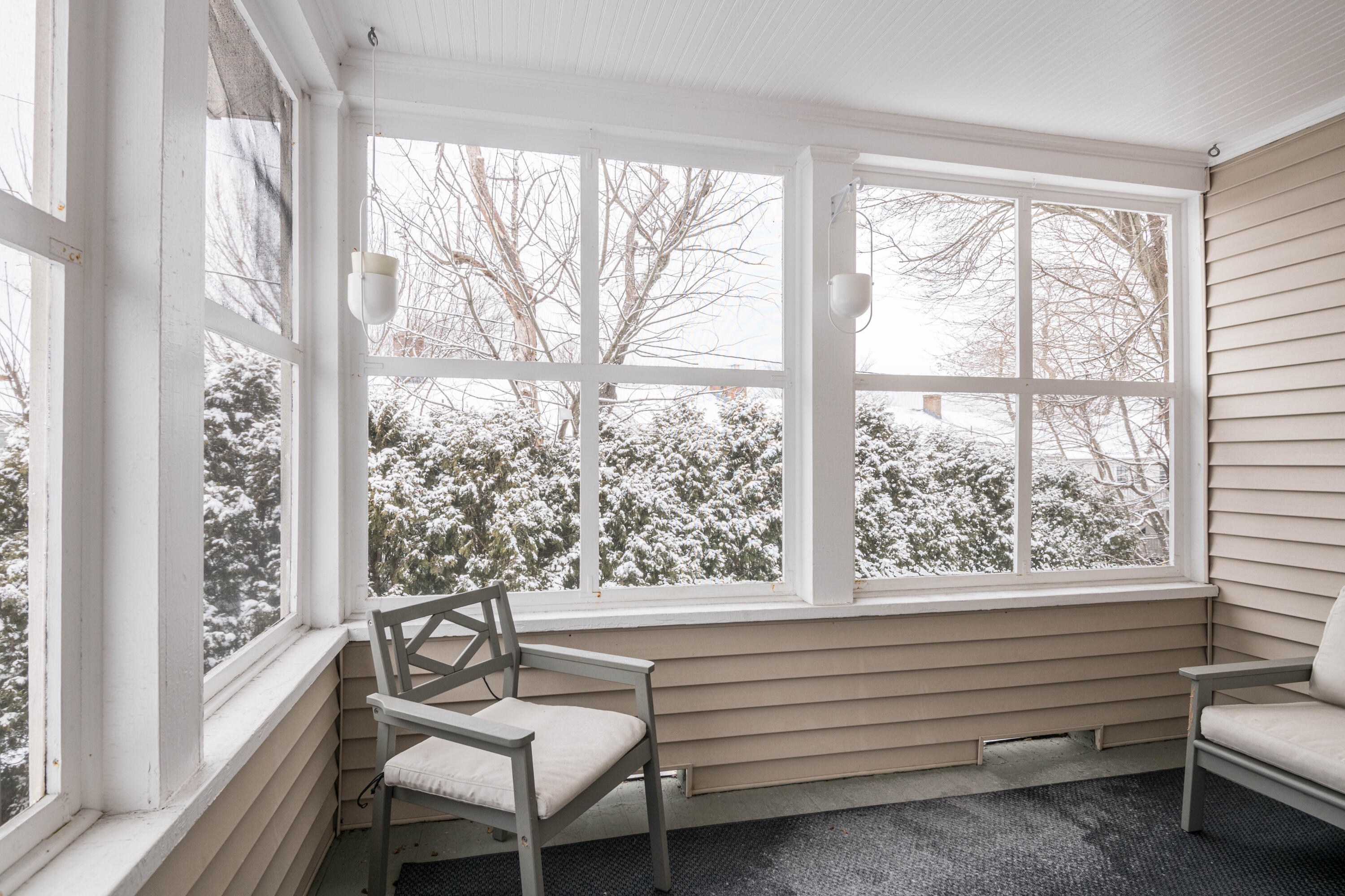 85 Deerfield Road