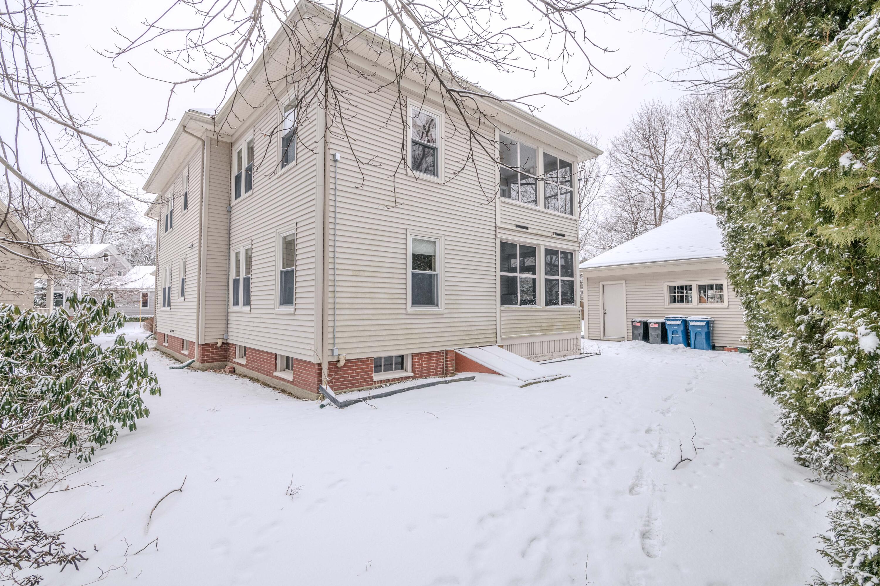85 Deerfield Road